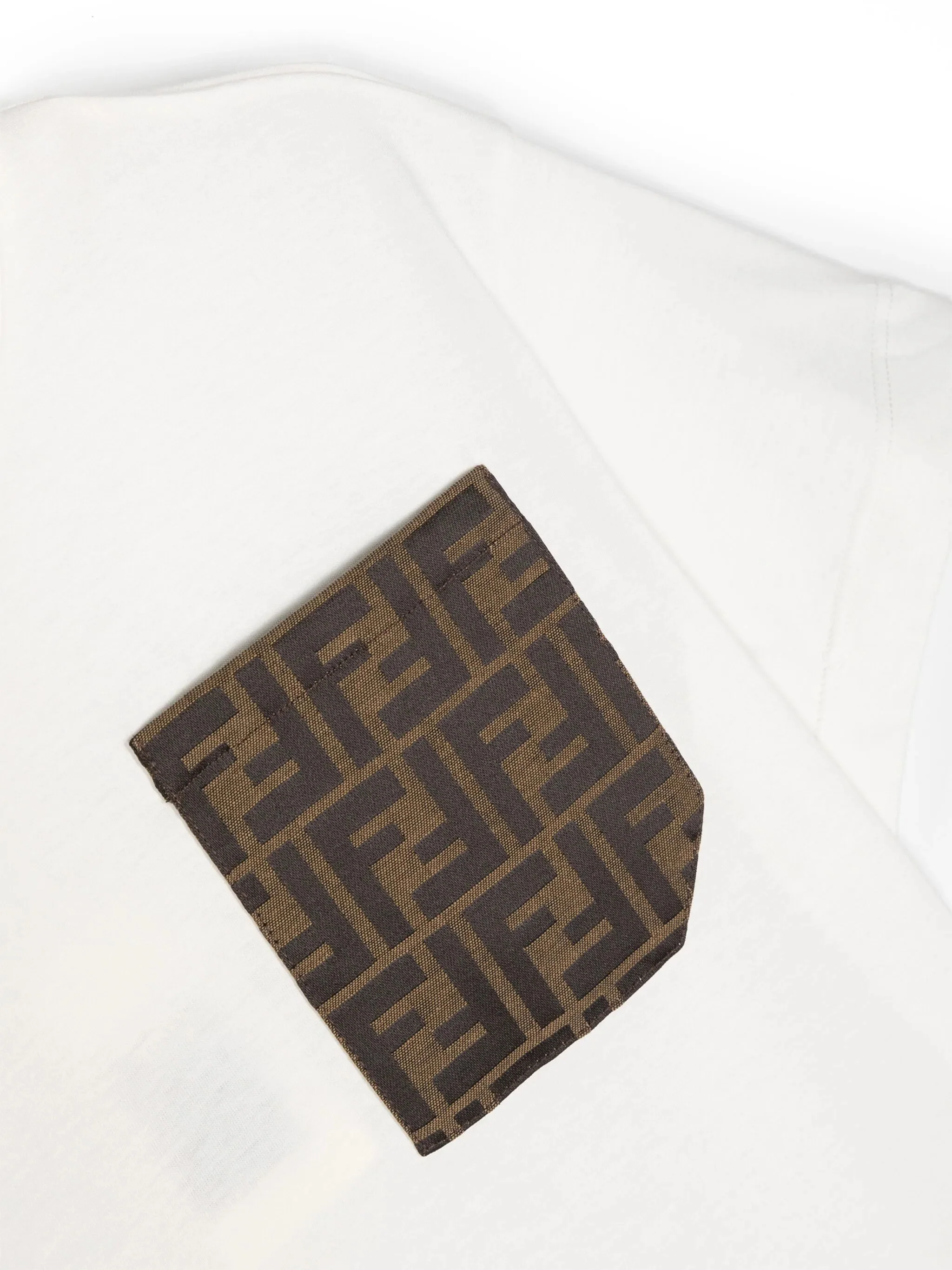 Fendi Kids Junior Mini T-shirt with Jacquard Pocket and Logo - Image 3