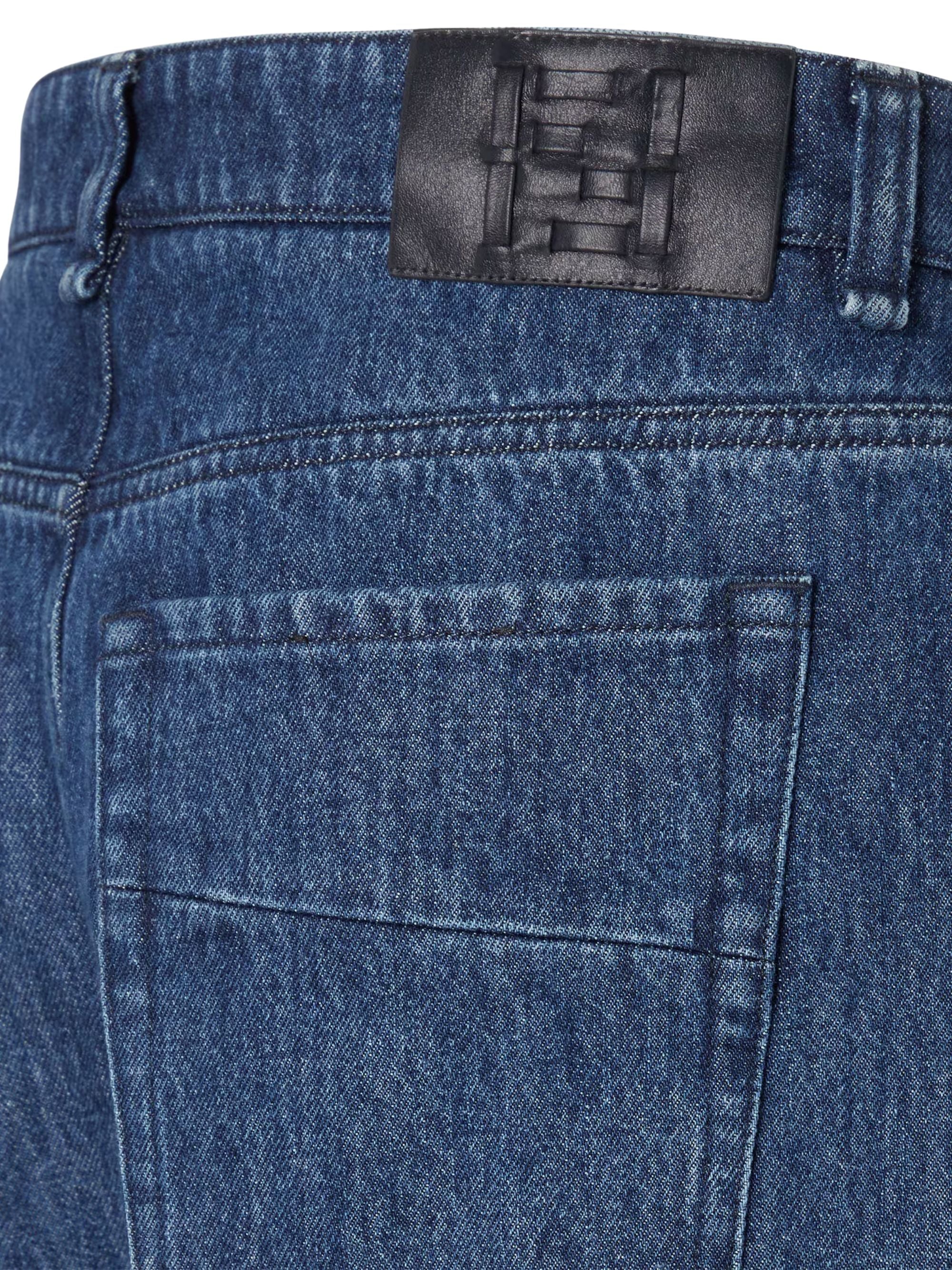 Fendi Stylish Men's Mini Jeans - Image 3