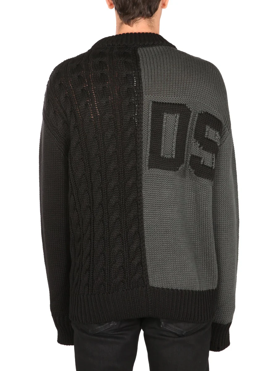 GCDS Sweater with Logo Inlay - Image 3