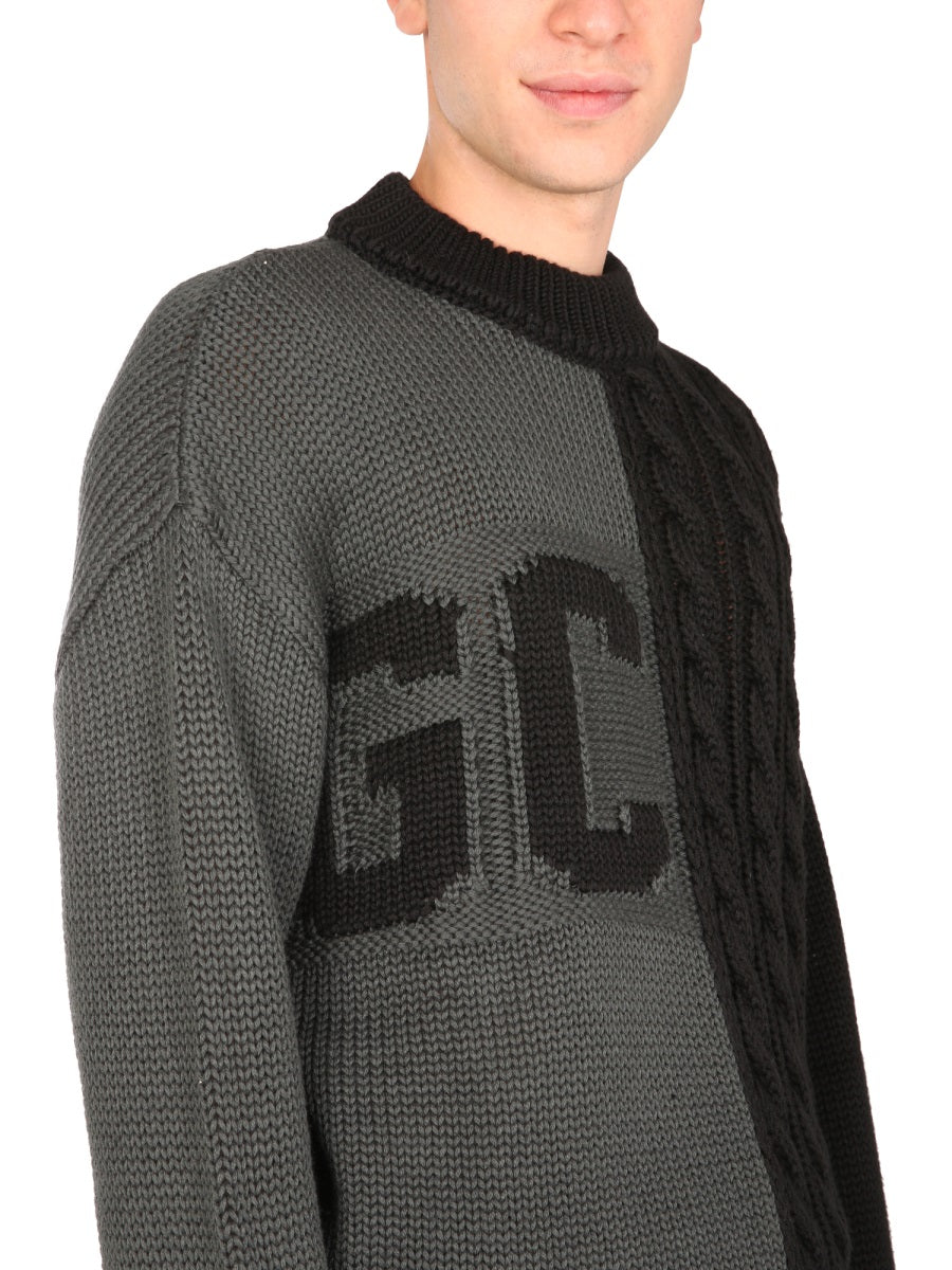 GCDS Sweater with Logo Inlay - Image 4