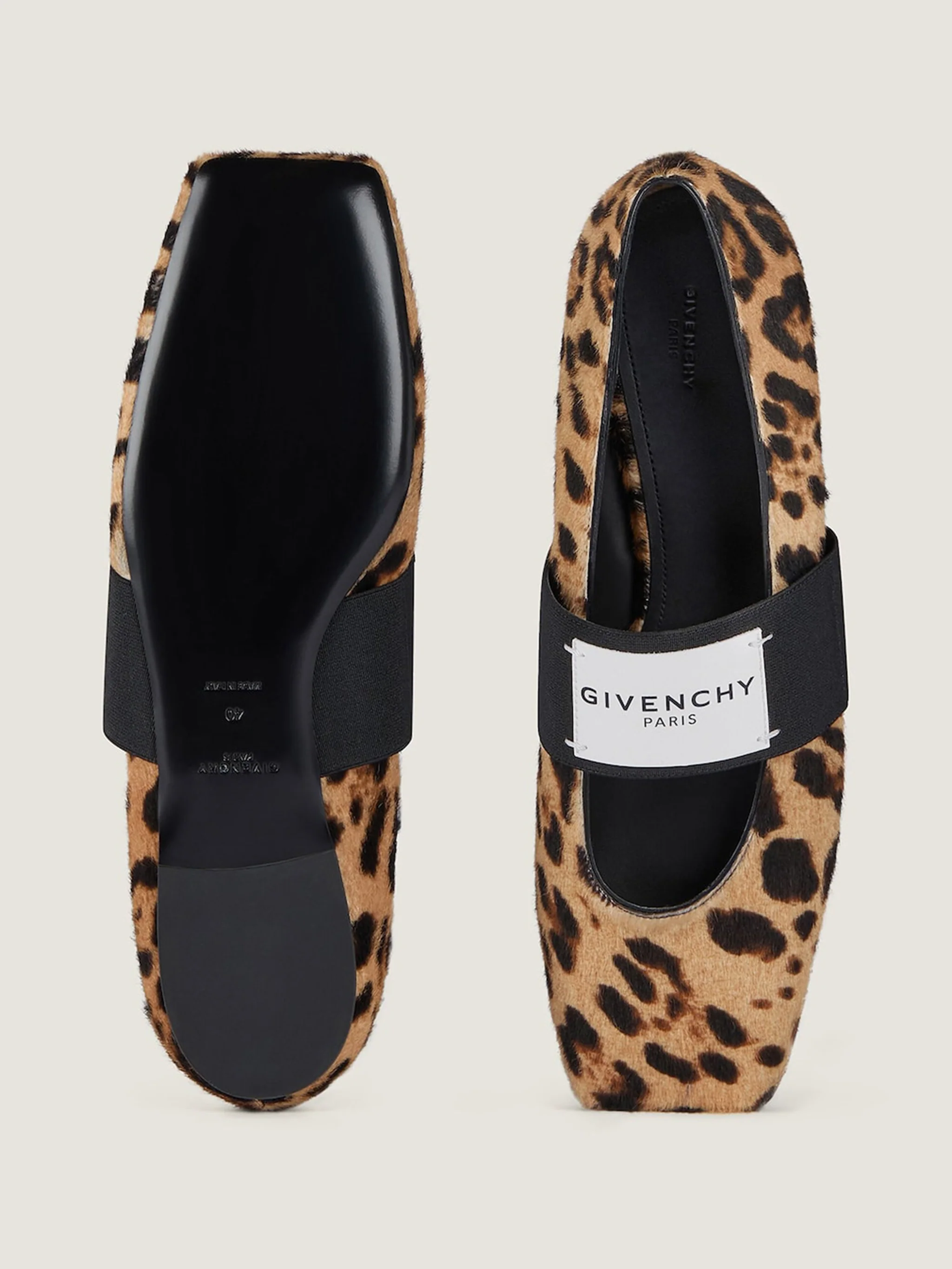 Givenchy Ballerina Flats with Embossed Detail - Image 4