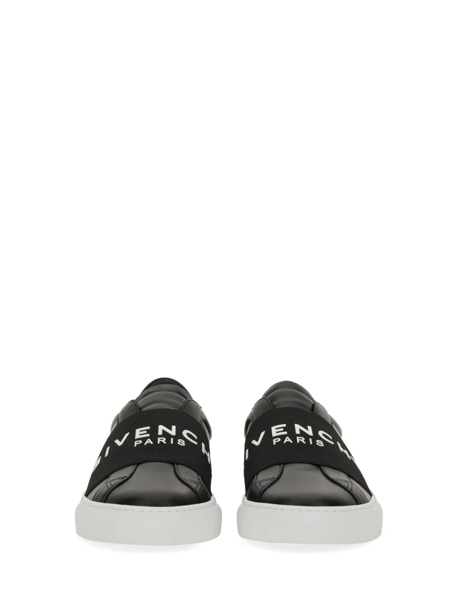 GIVENCHY City Sport Logo-Embossed Leather Sneakers - Image 5