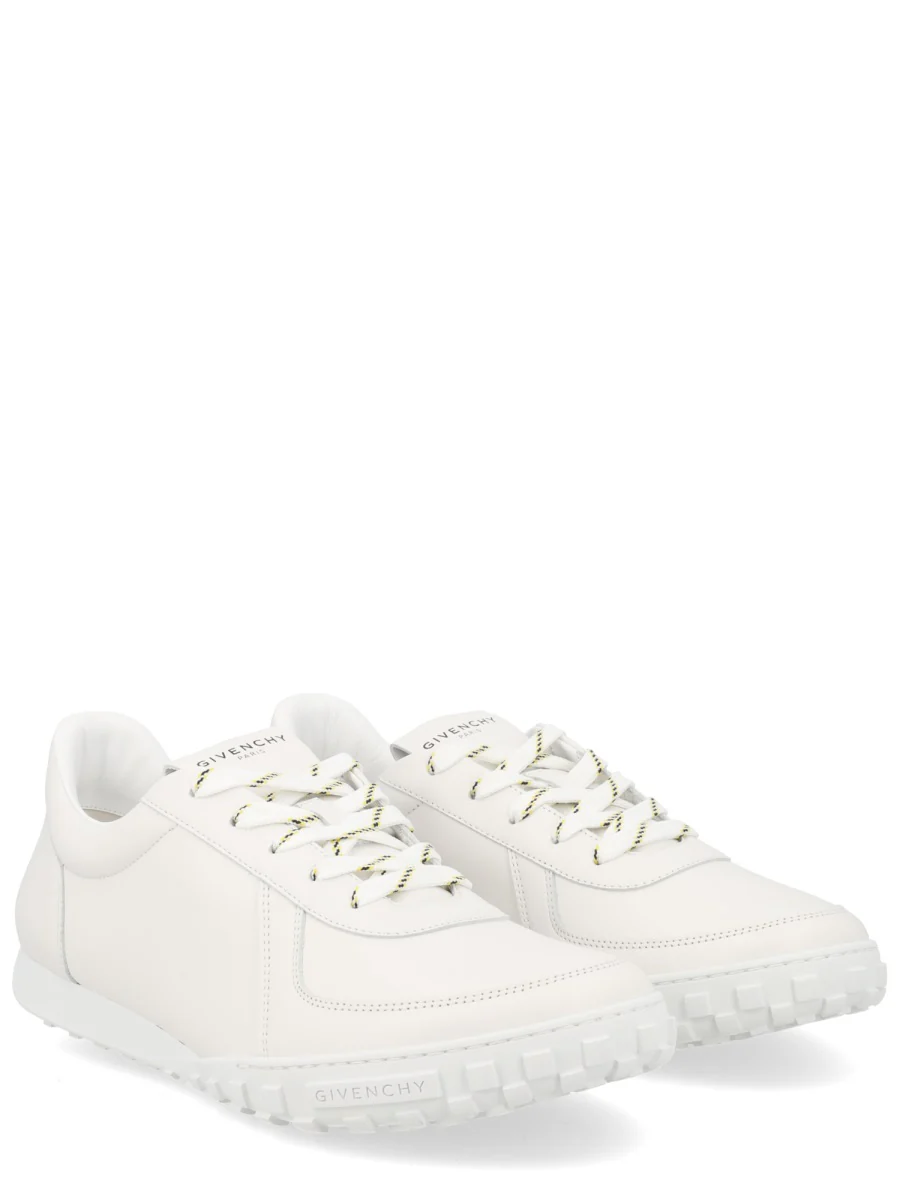 GIVENCHY Glide Sneakers in Leather - Image 2