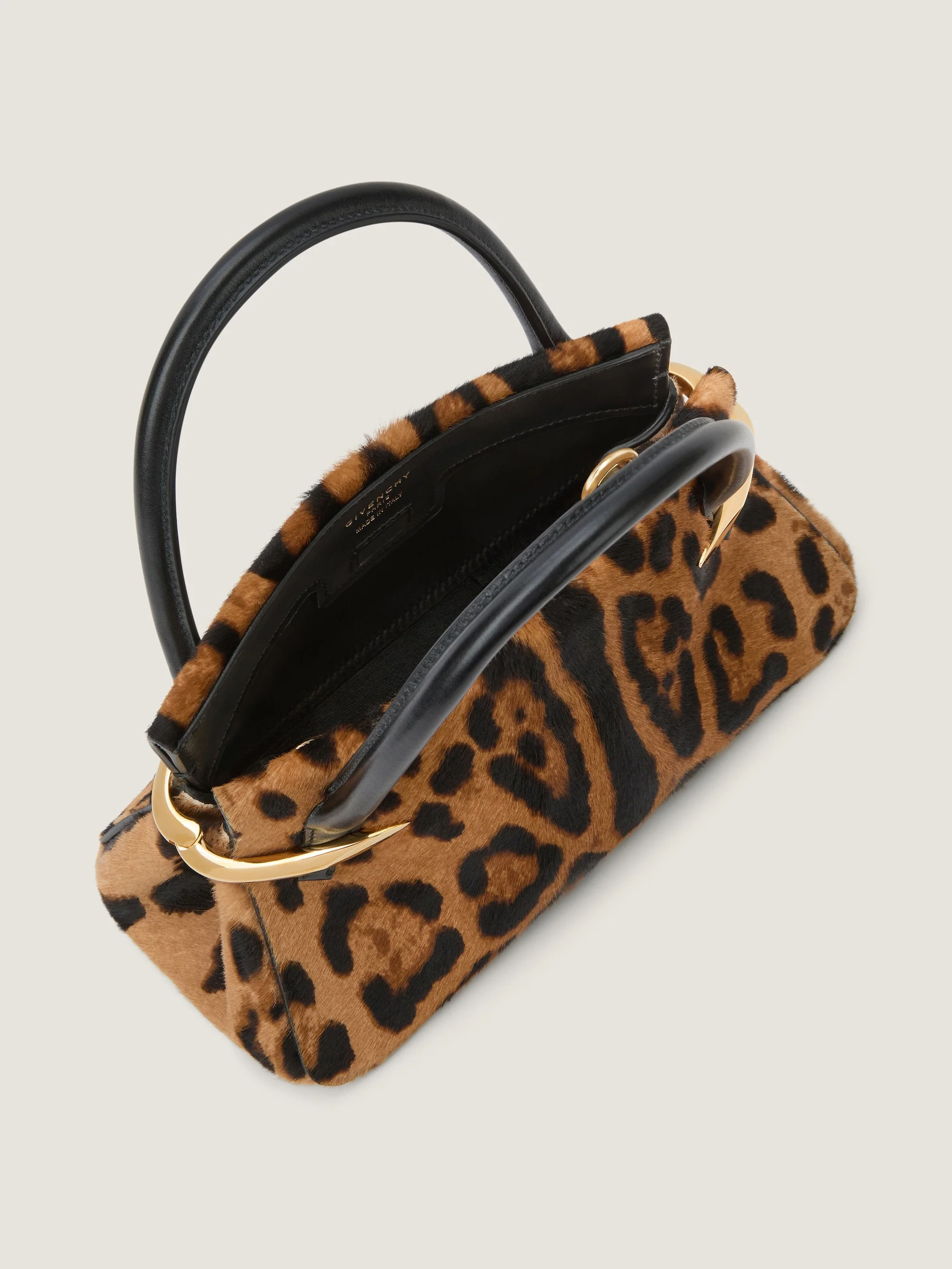 Givenchy Mini Magnetic Closure Handbag - 12 cm Height, 23 cm Width - Image 5
