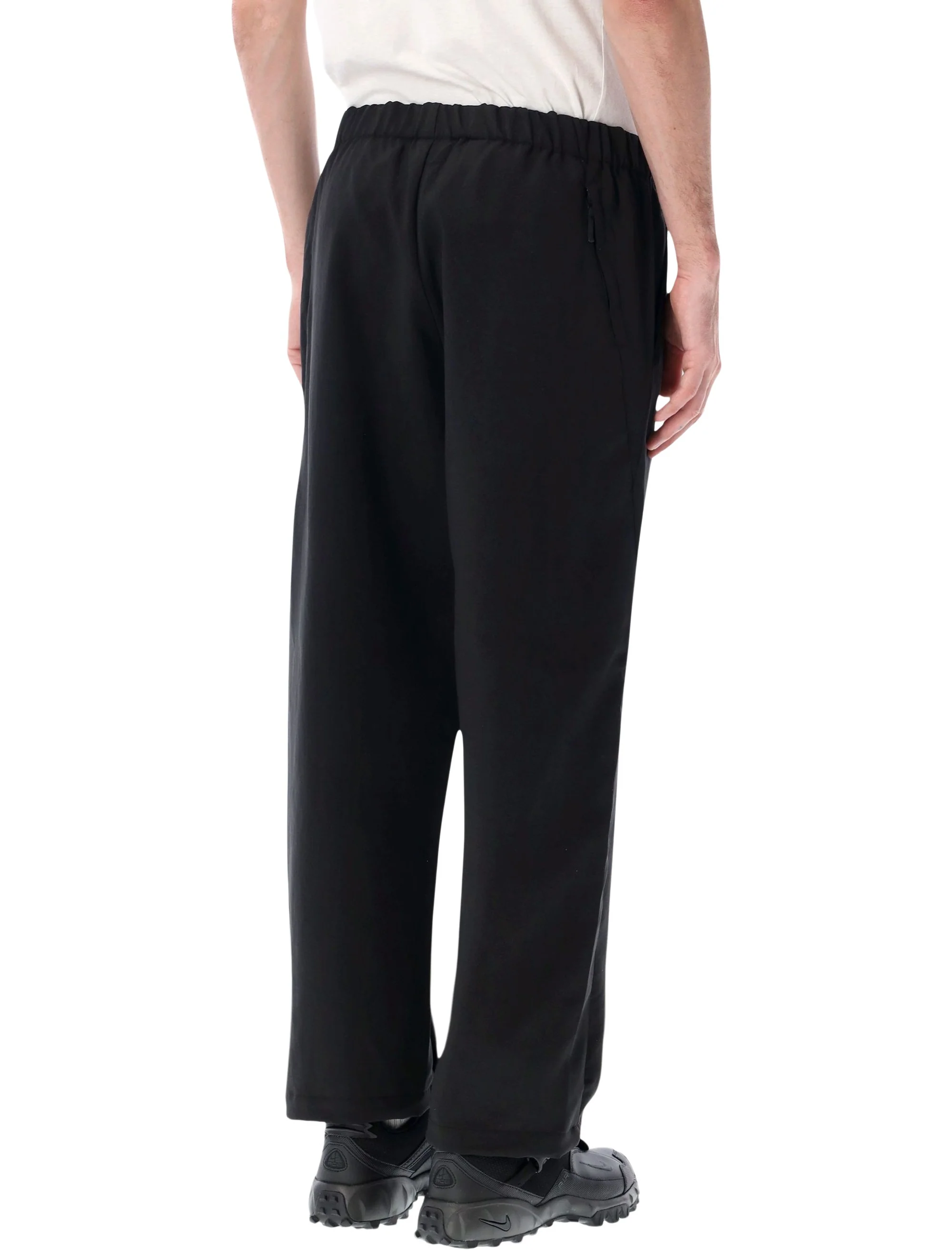 Goldwin Lightweight Nylon Trousers for Men - Image 2