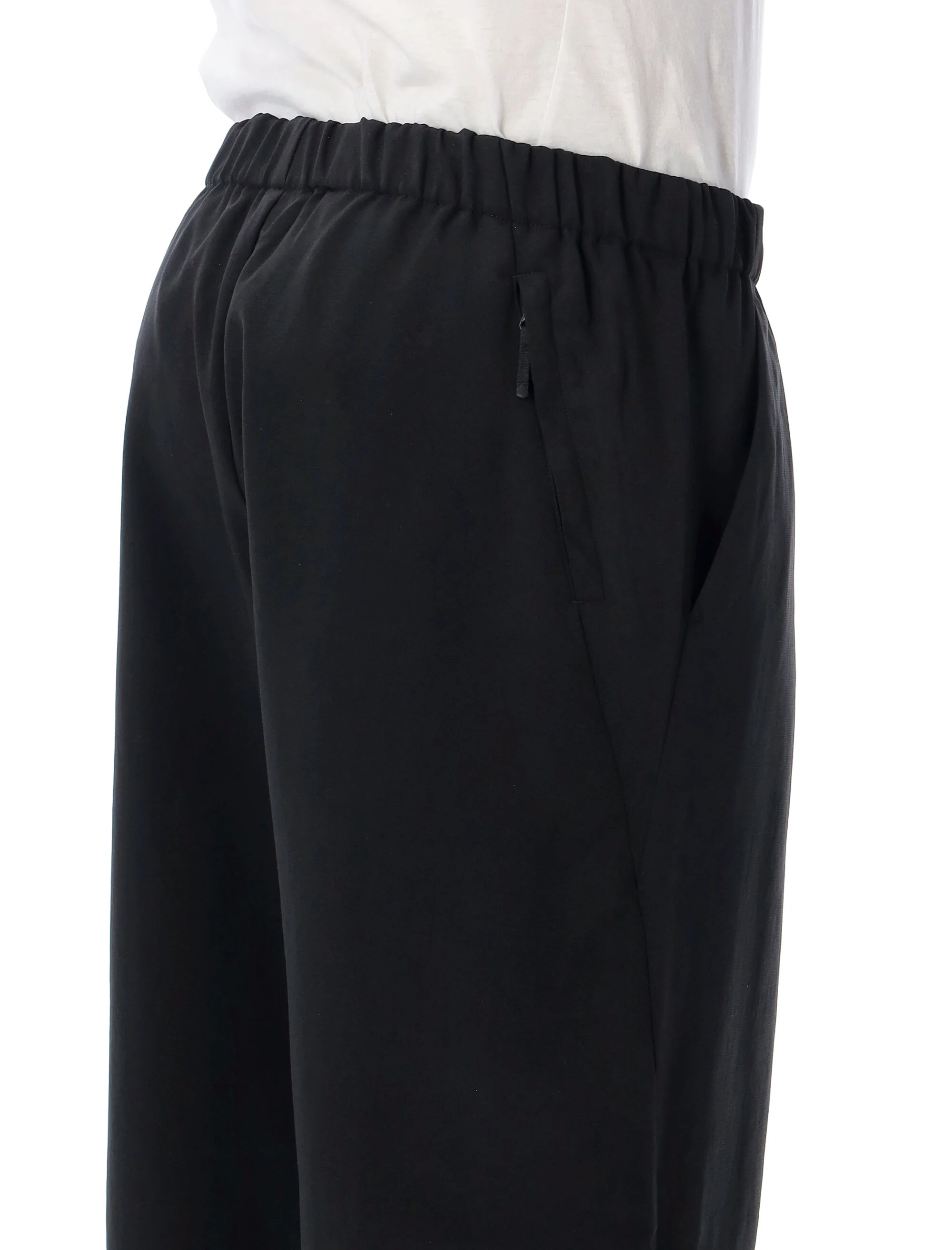 Goldwin Lightweight Nylon Trousers for Men - Image 3