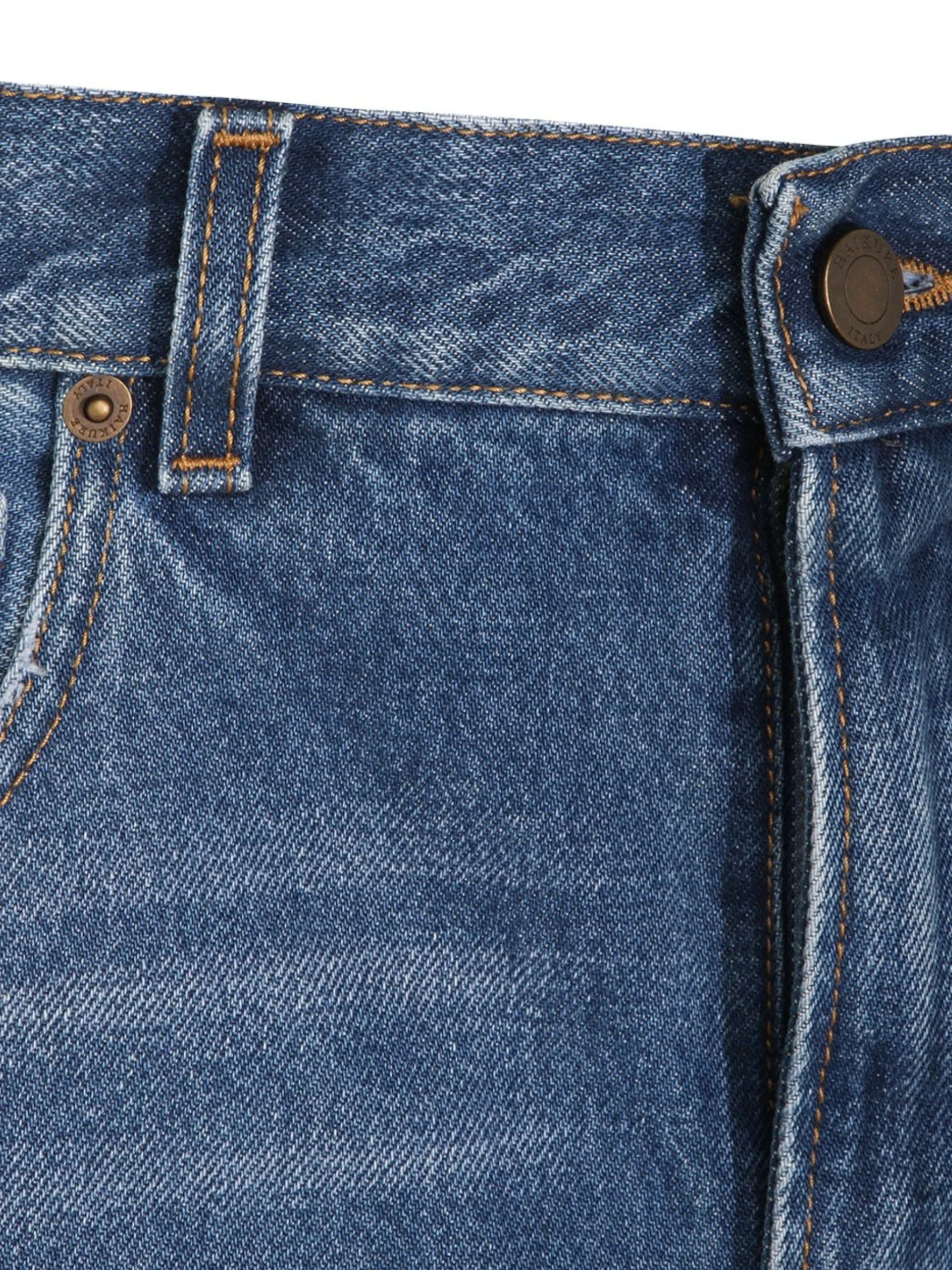 Haikure Five-Pocket Button Closure Jeans for Women - Image 6
