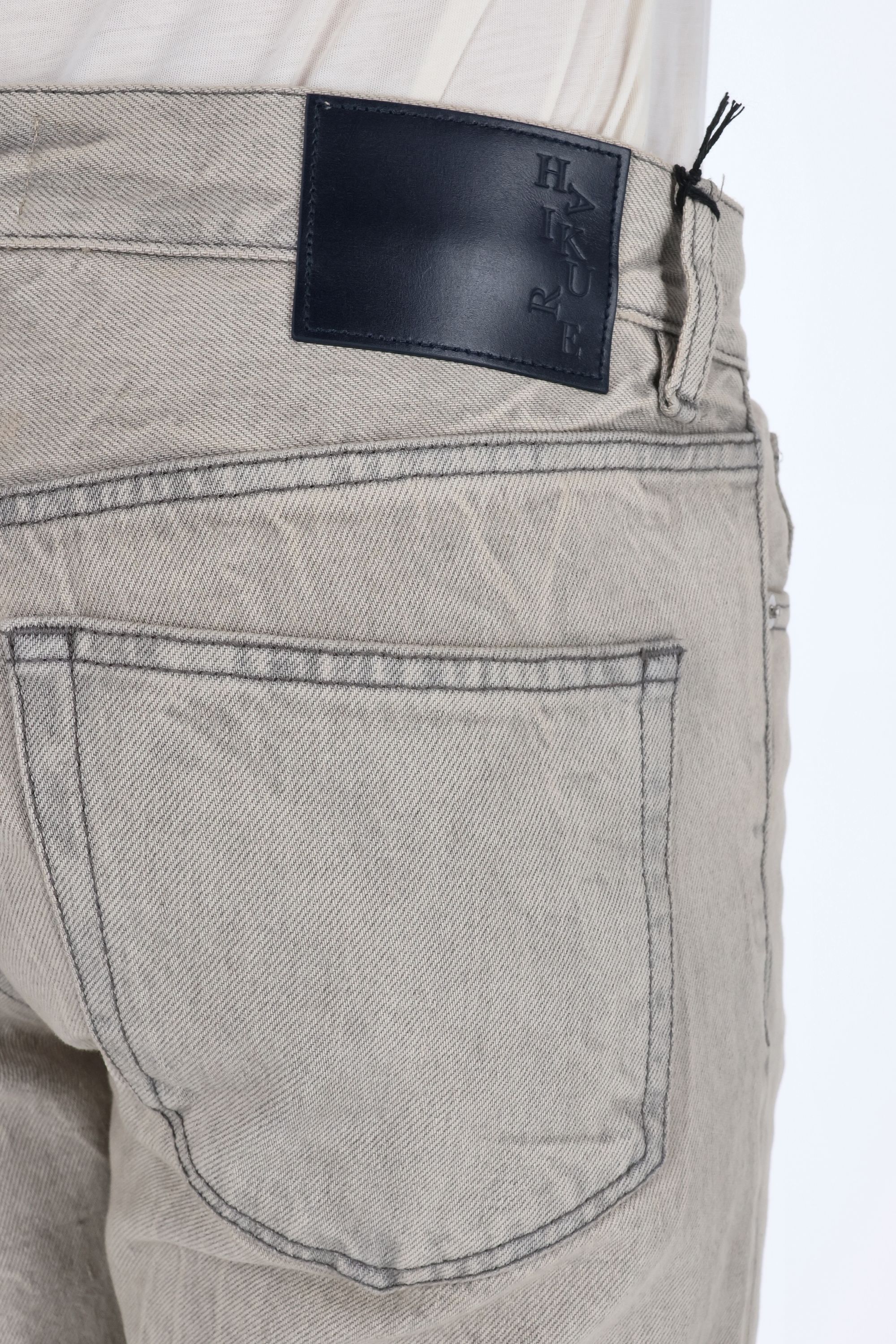 Haikure Stylish Mini Jeans for Men - Image 5