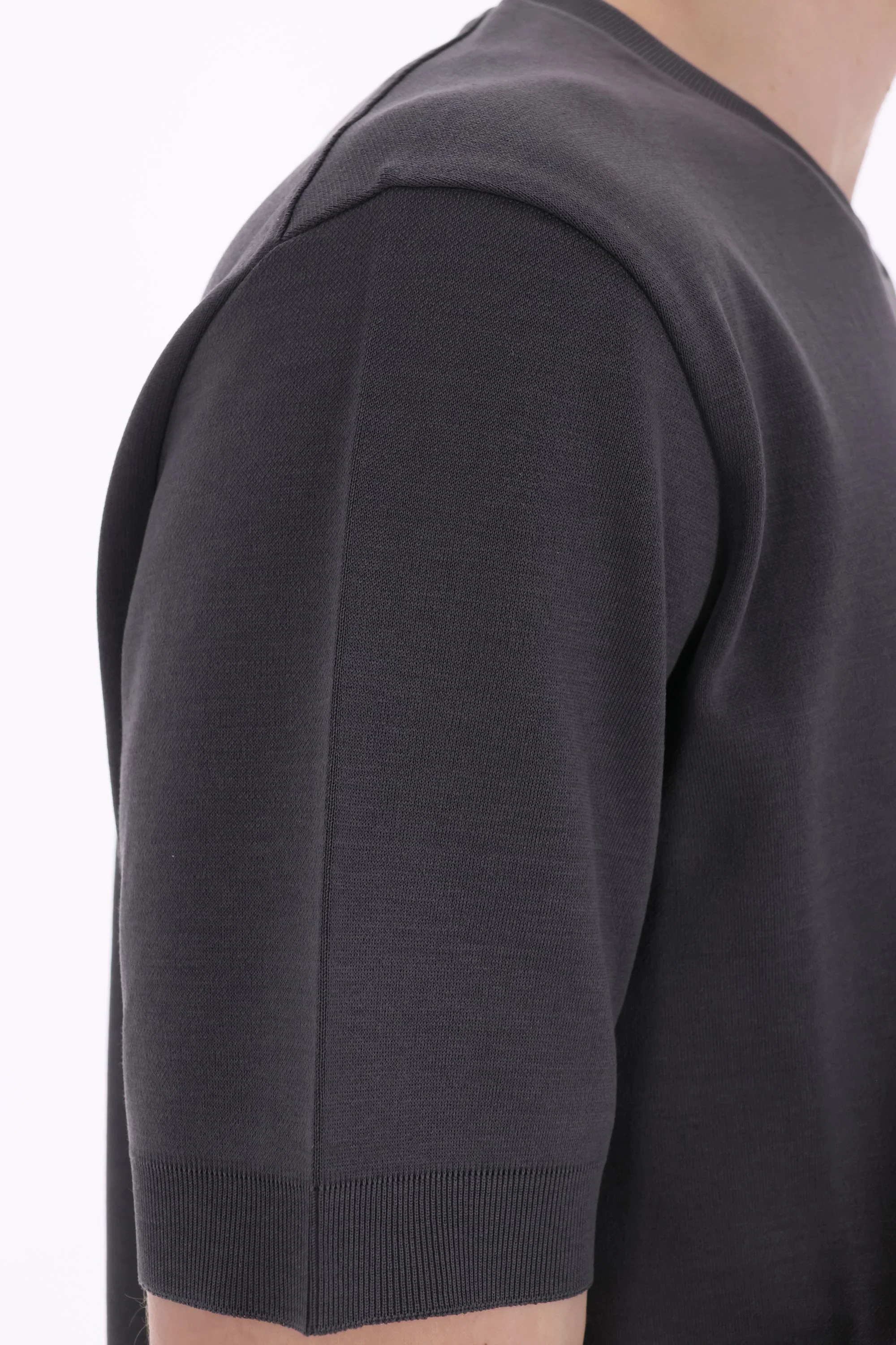 Herno Classic Mini Jacket for Men - Image 6
