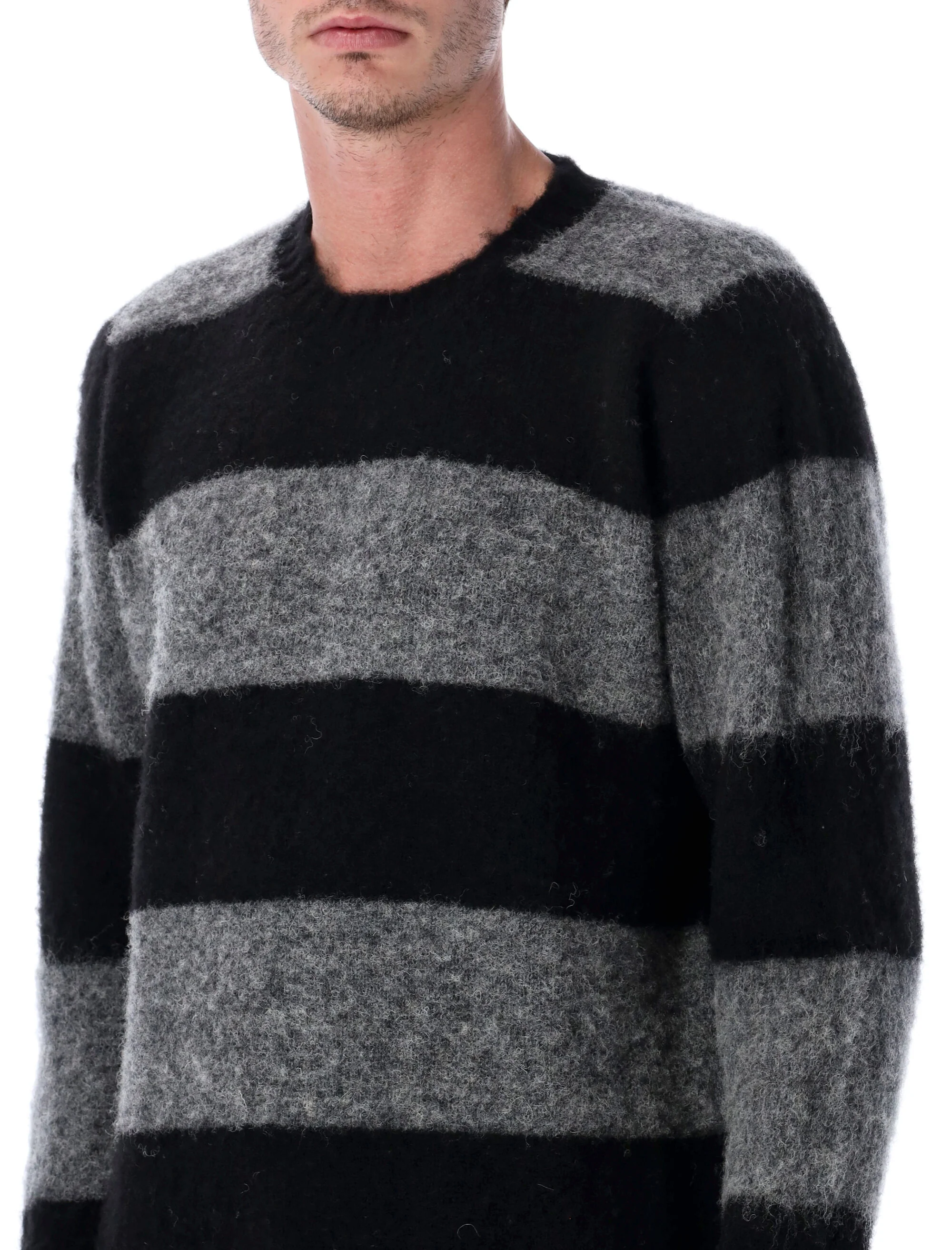 Howlin Shaggy Bear Sweater - Image 3