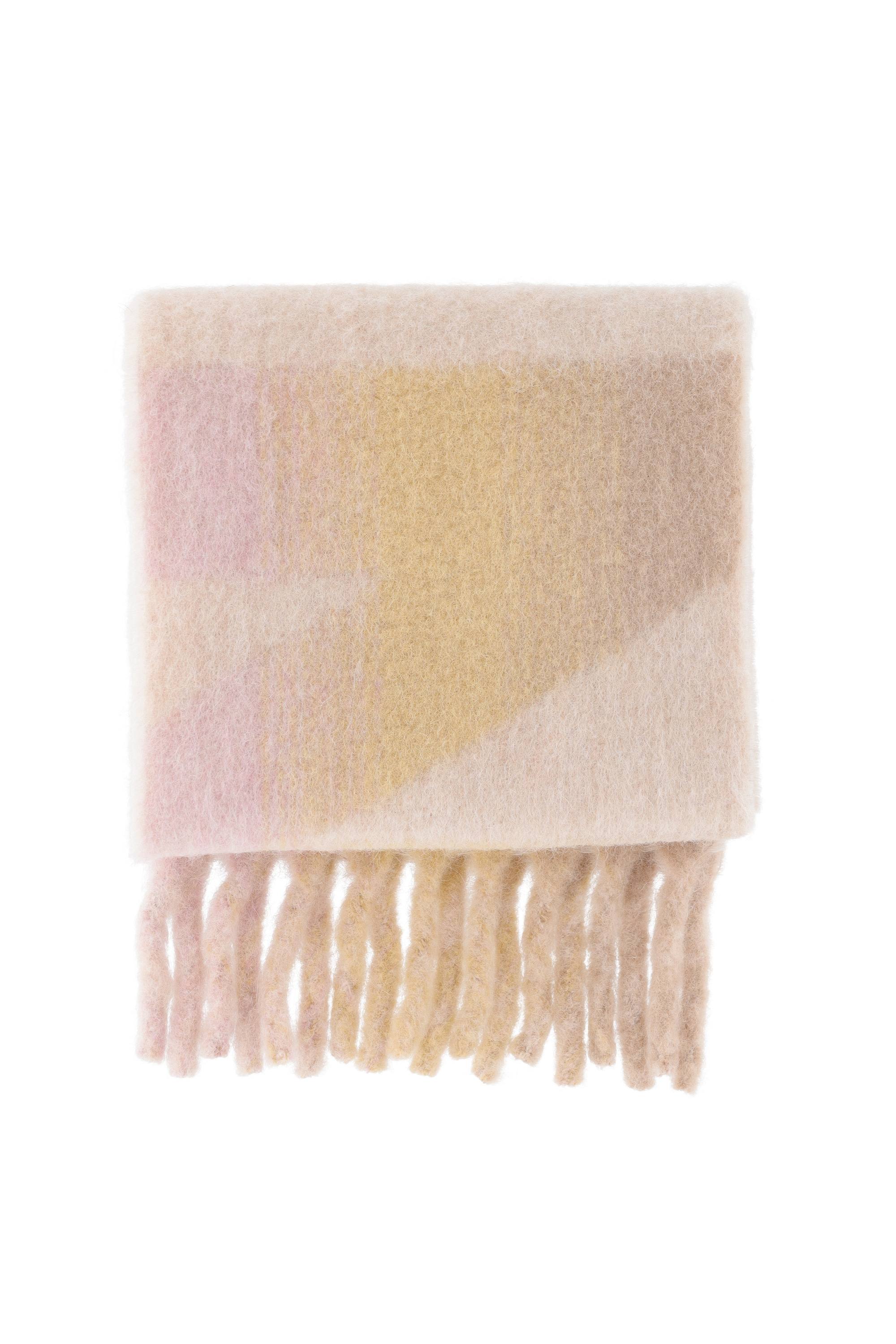 Isabel Marant Chic Scarf for Fall Winter 2025