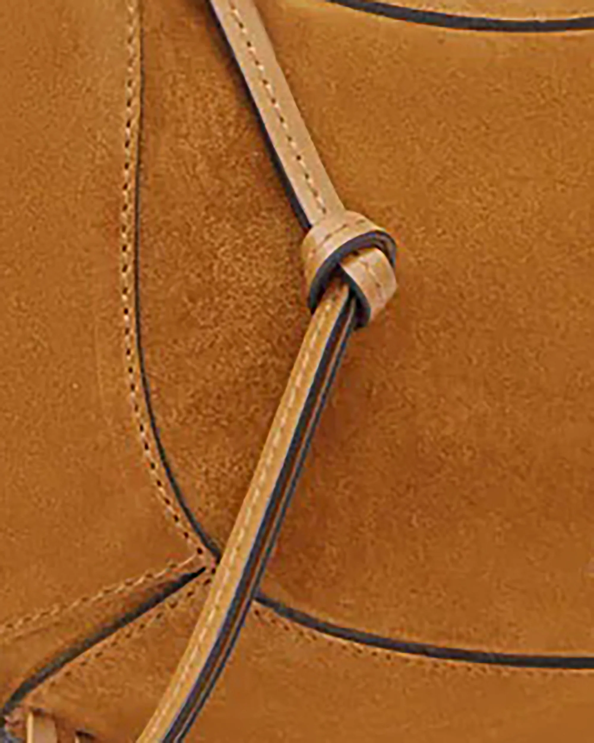Isabel Marant Oskan Moon Bag in Full-grain Leather - Image 7