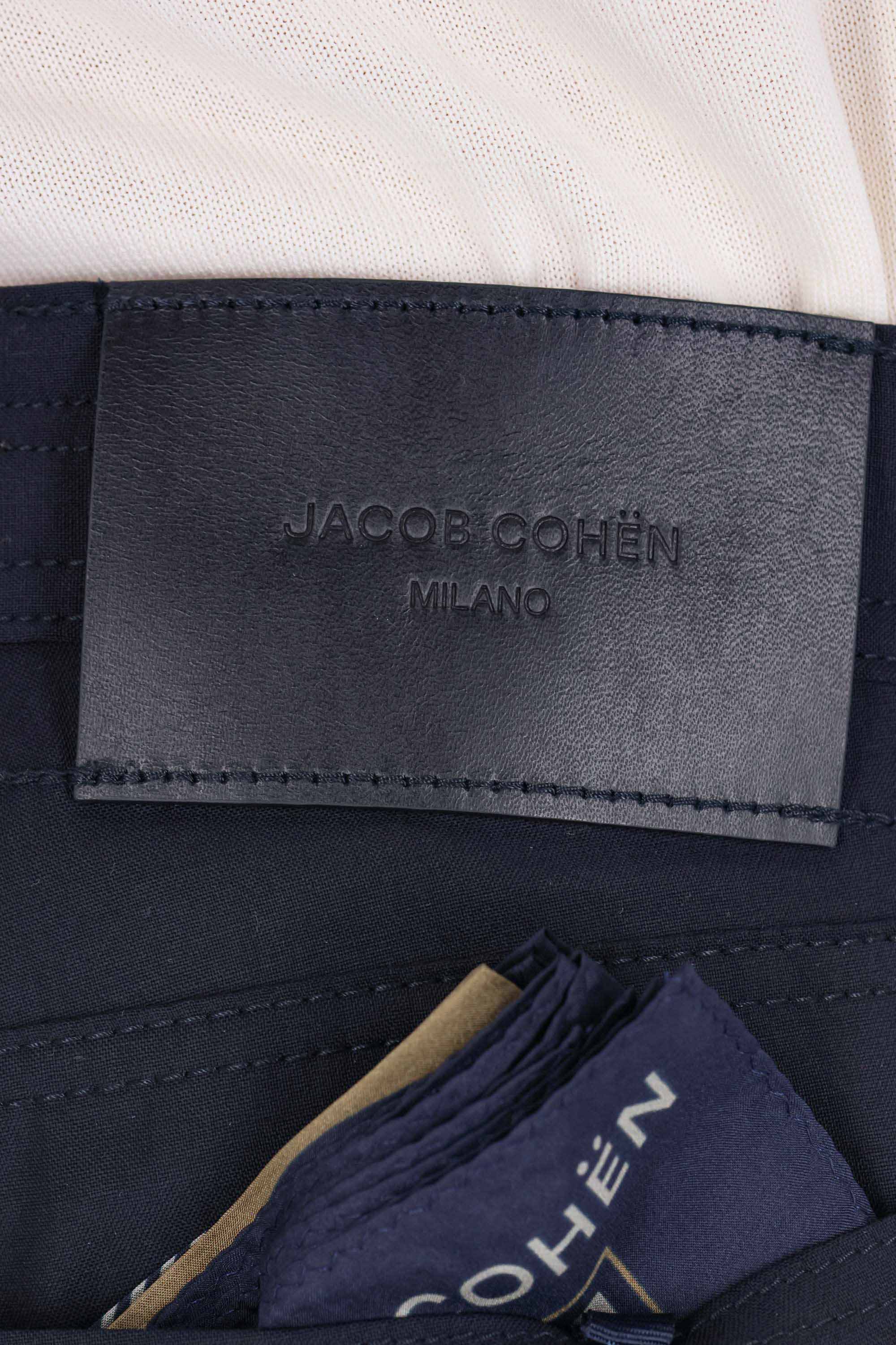 Jacob Cohen Stylish Denim Trousers for Men - P26 Season - Image 5