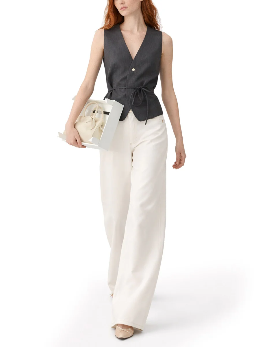 Jacquemus Jeans Woman - Image 3