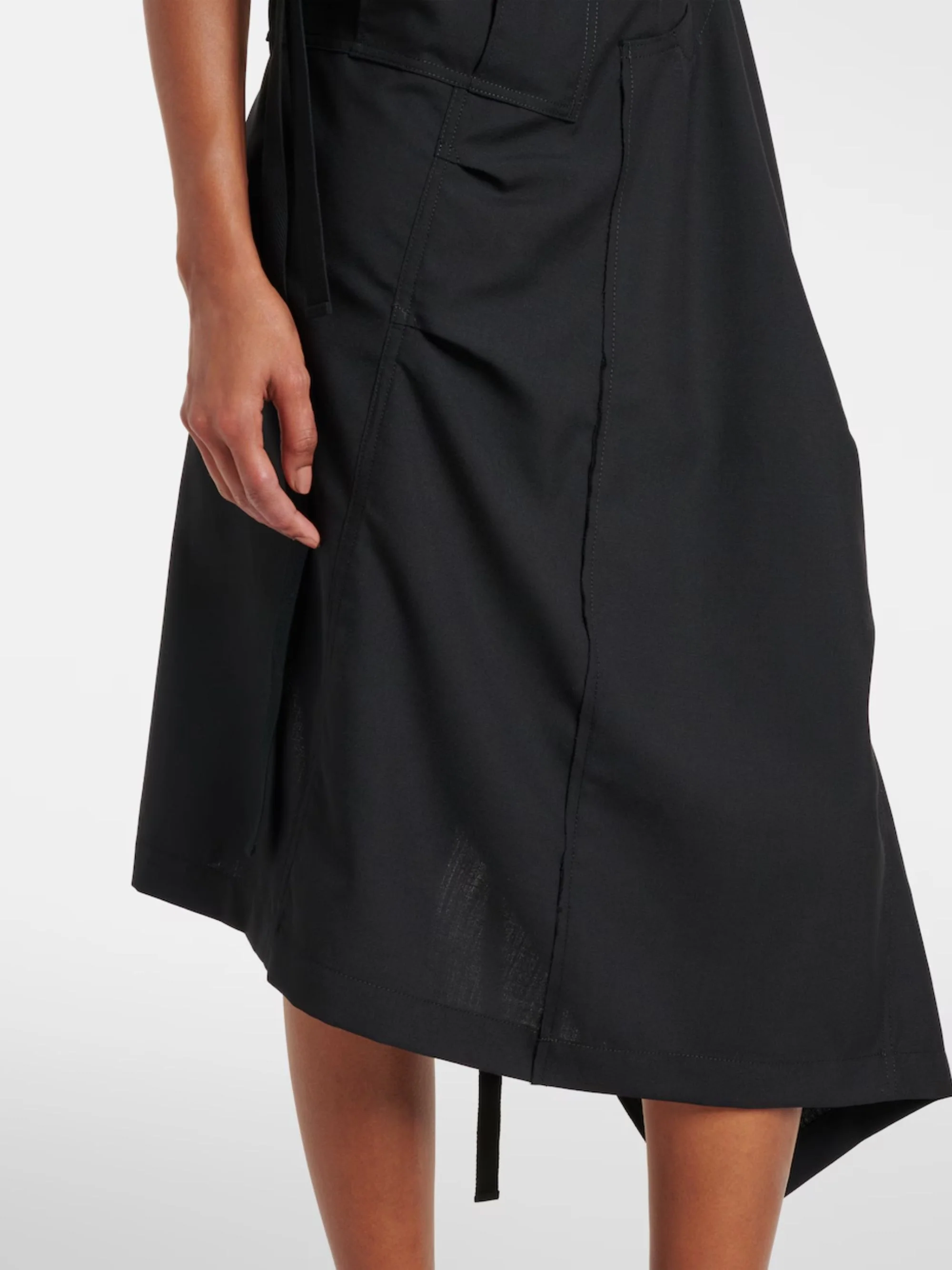 Junya Watanabe Chic Wool Midi Dress with Halterneck and Utility Pockets - Image 5