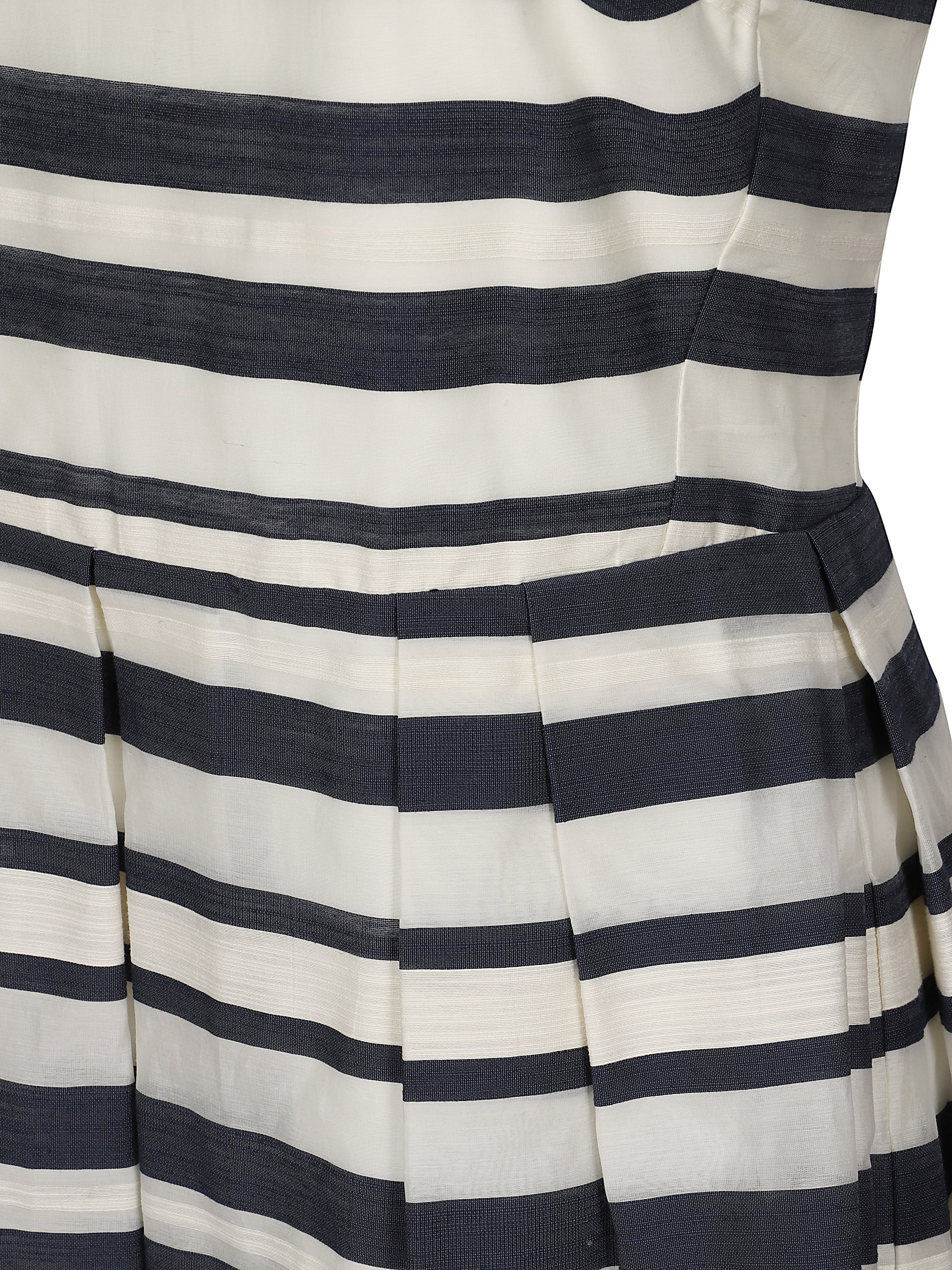 Lauren Ralph Lauren Mini Dress with Elegant Detailing - Image 3