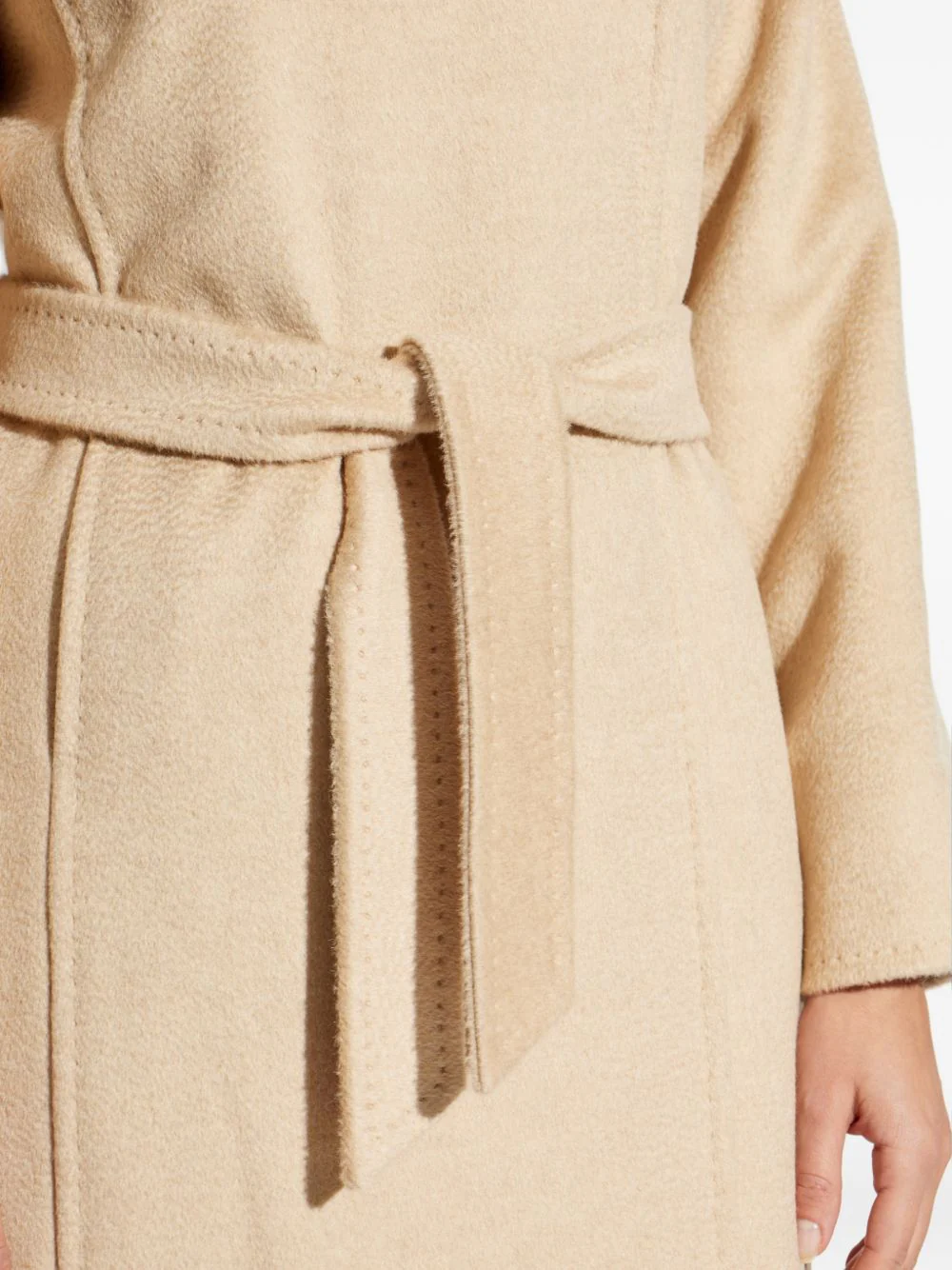 Max Mara Classic Camel Jacket with Adjustable Belt - Image 5