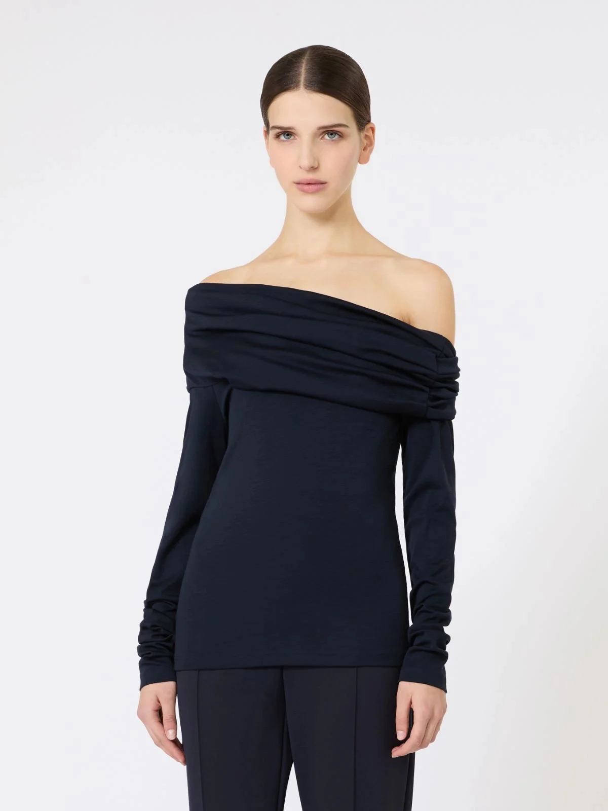 Max Mara Figure-Hugging Mini Dress with Long Glove-Style Sleeves - Size S - Image 3