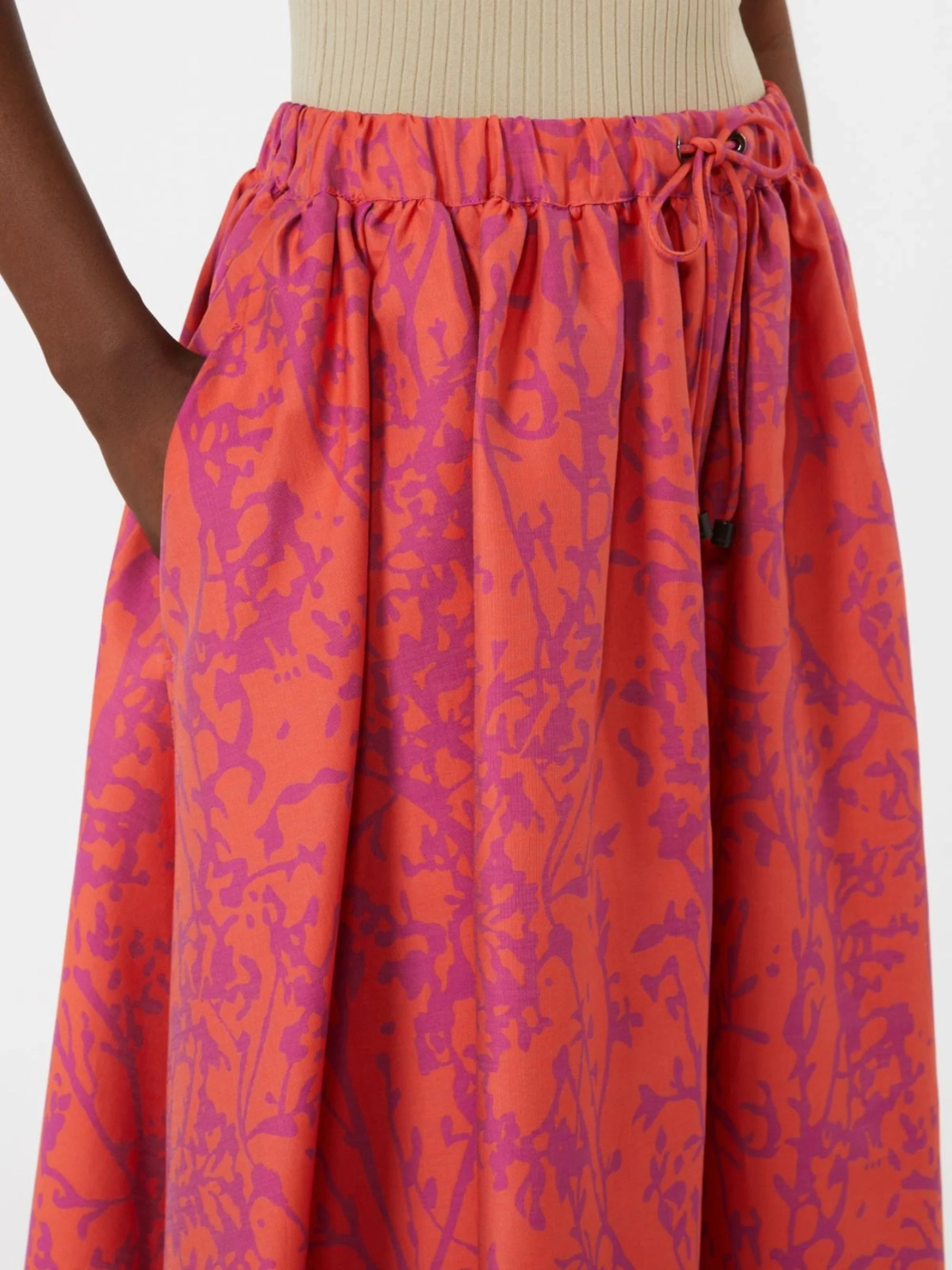 Max Mara Jacquarded Mini Skirt - Image 4