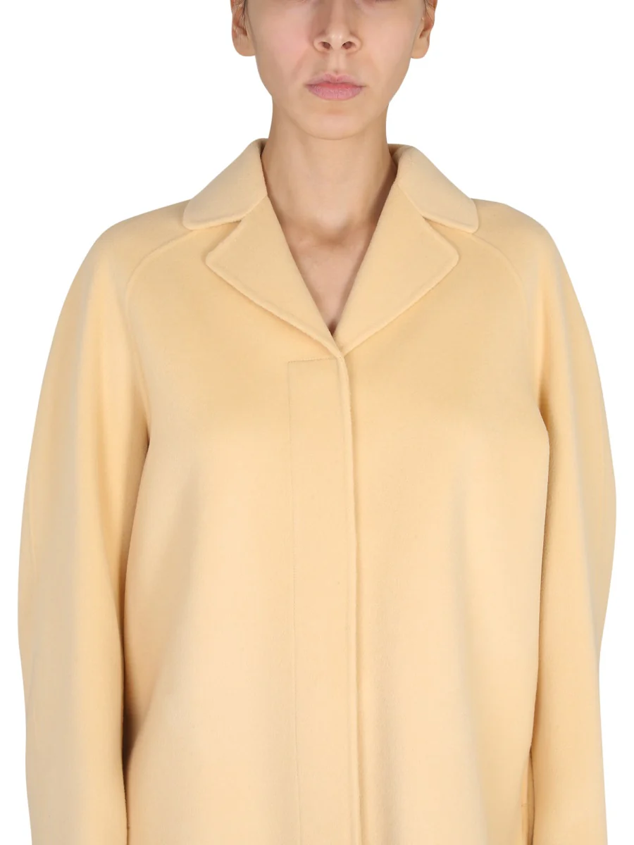 Max Mara Short Notched Lapel Jacket for Women - Image 4