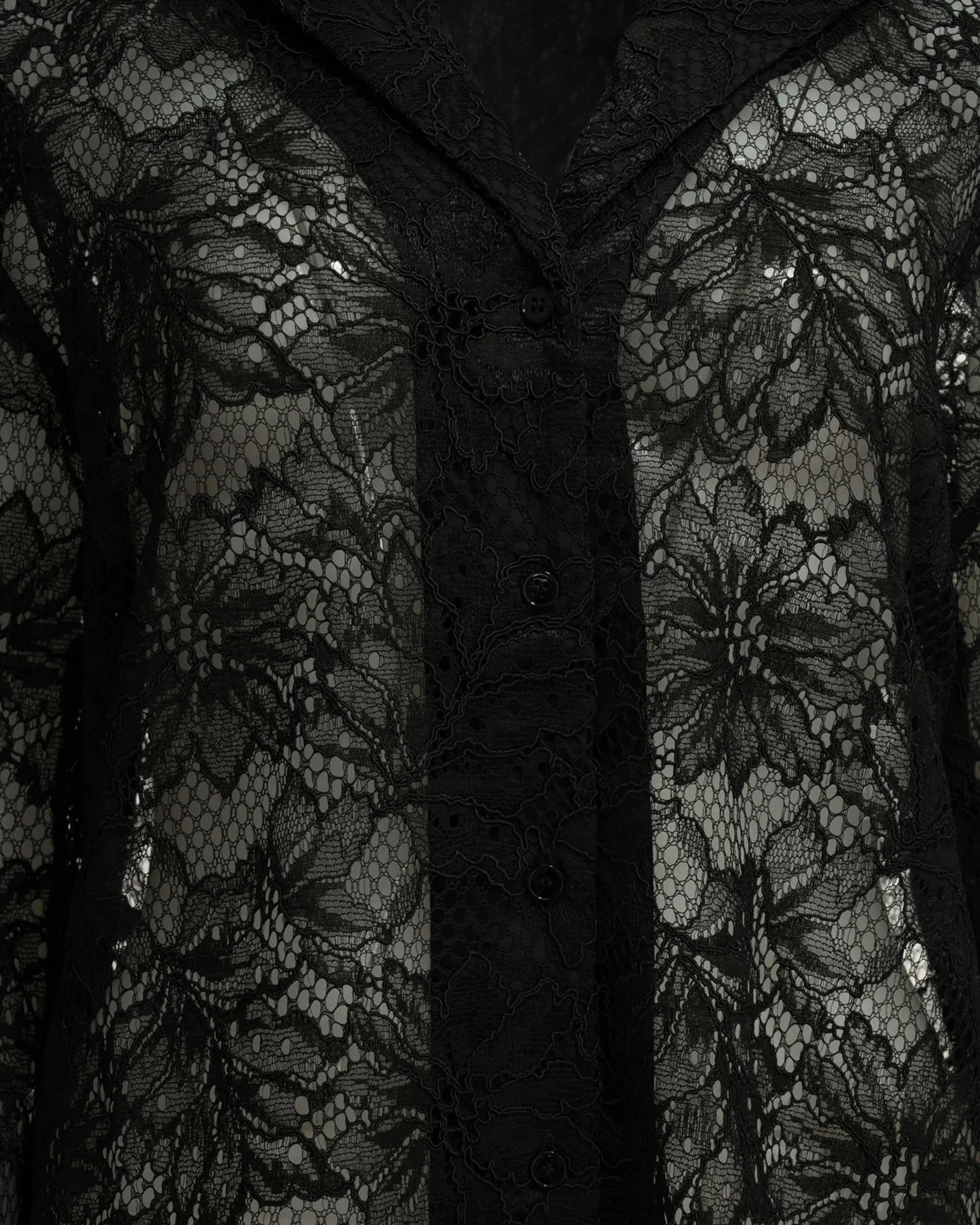 Max Mara Sportmax Casual Lace Shirt with Oversized Fit - Image 3