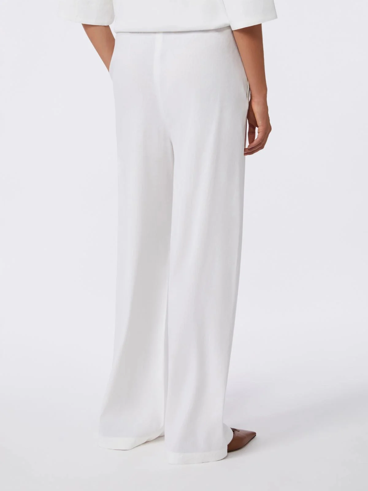 Max Mara Women's Stretch Linen and Viscose Canvas Trousers with Zip Fastening - Image 4