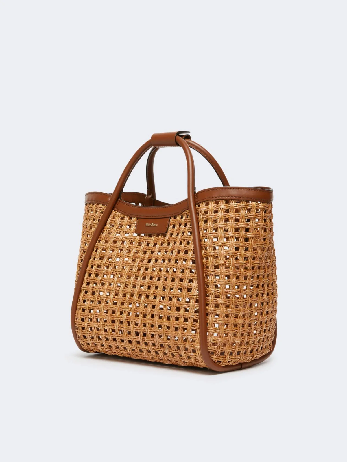 Max Mara Woven Natural Fiber Handbag with Removable Pouch - Image 6