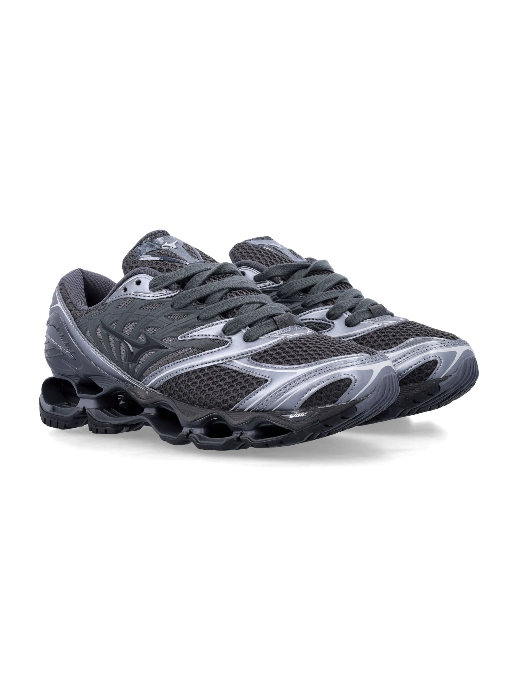 Mizuno Wave Print Sneakers with Advanced Technology - Image 3