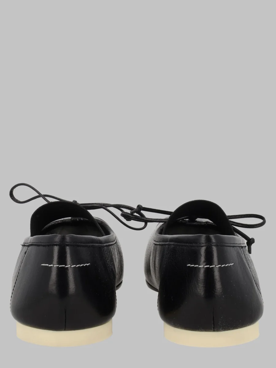 Mm6 Maison Margiela Sophisticated Leather Flats for Women - Image 2