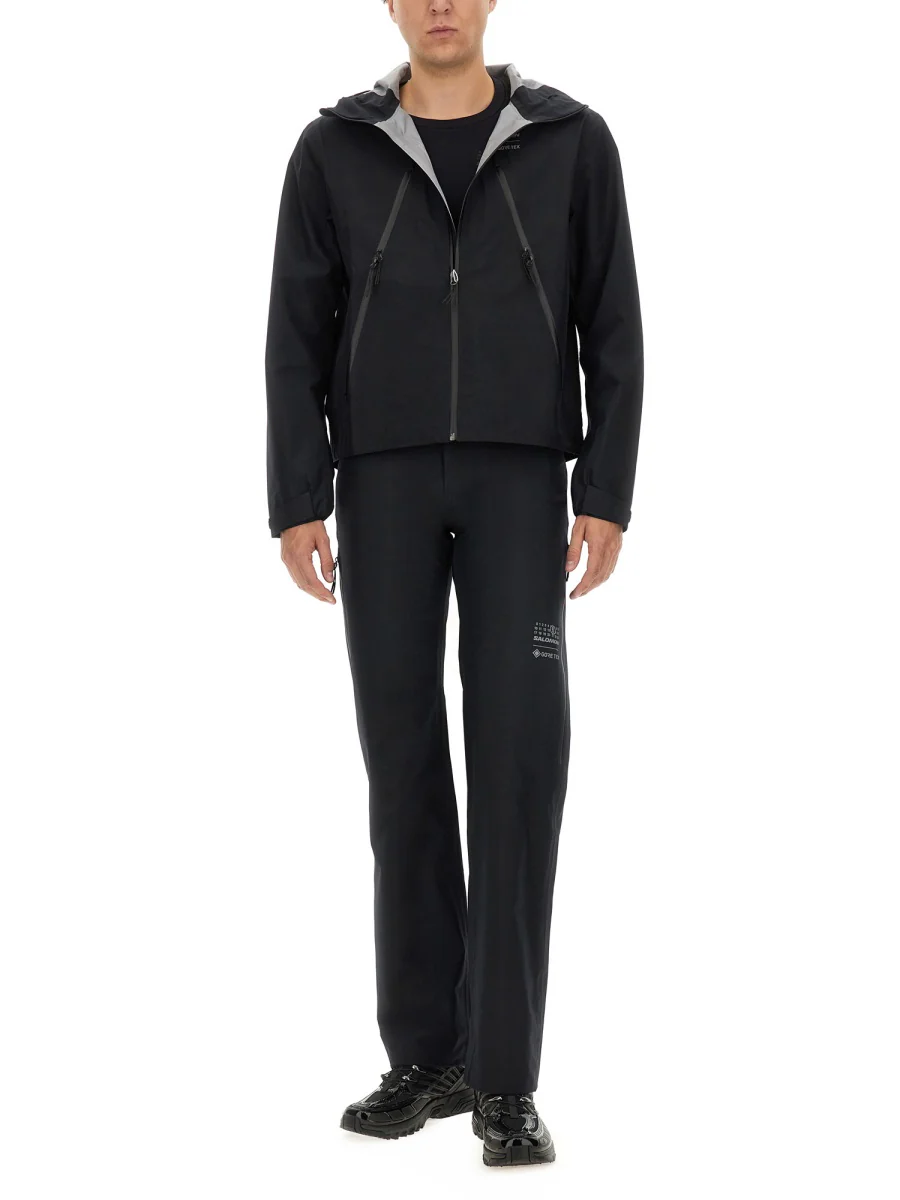 MM6 MAISON MARGIELA X SALOMON Technical Fabric Top - Image 2