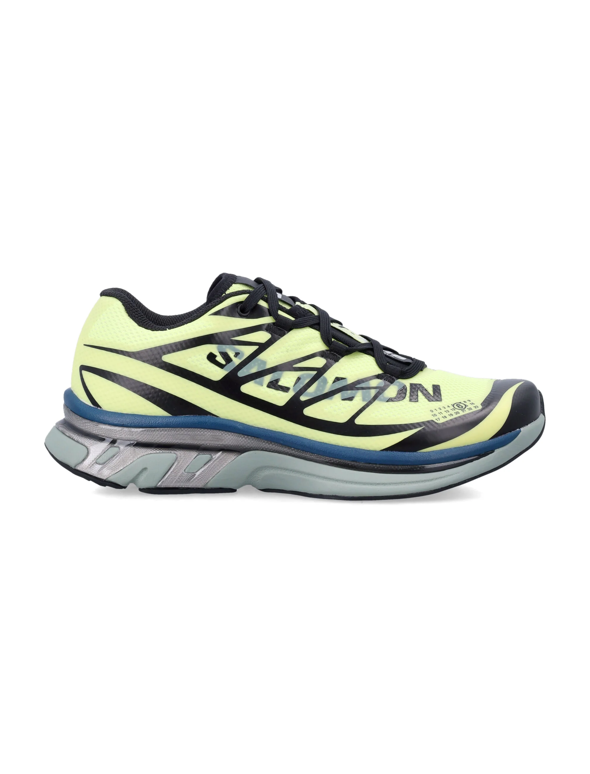 Mm6 X Salomon Dynamic Urban Sneakers for Women