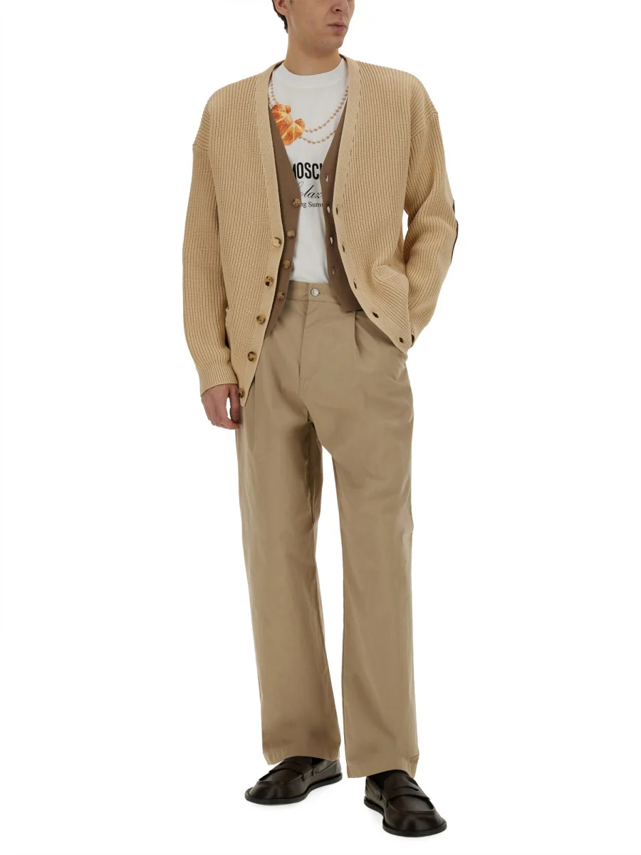 Moschino Breakfast T-Shirt with Necklace for Men - Image 2