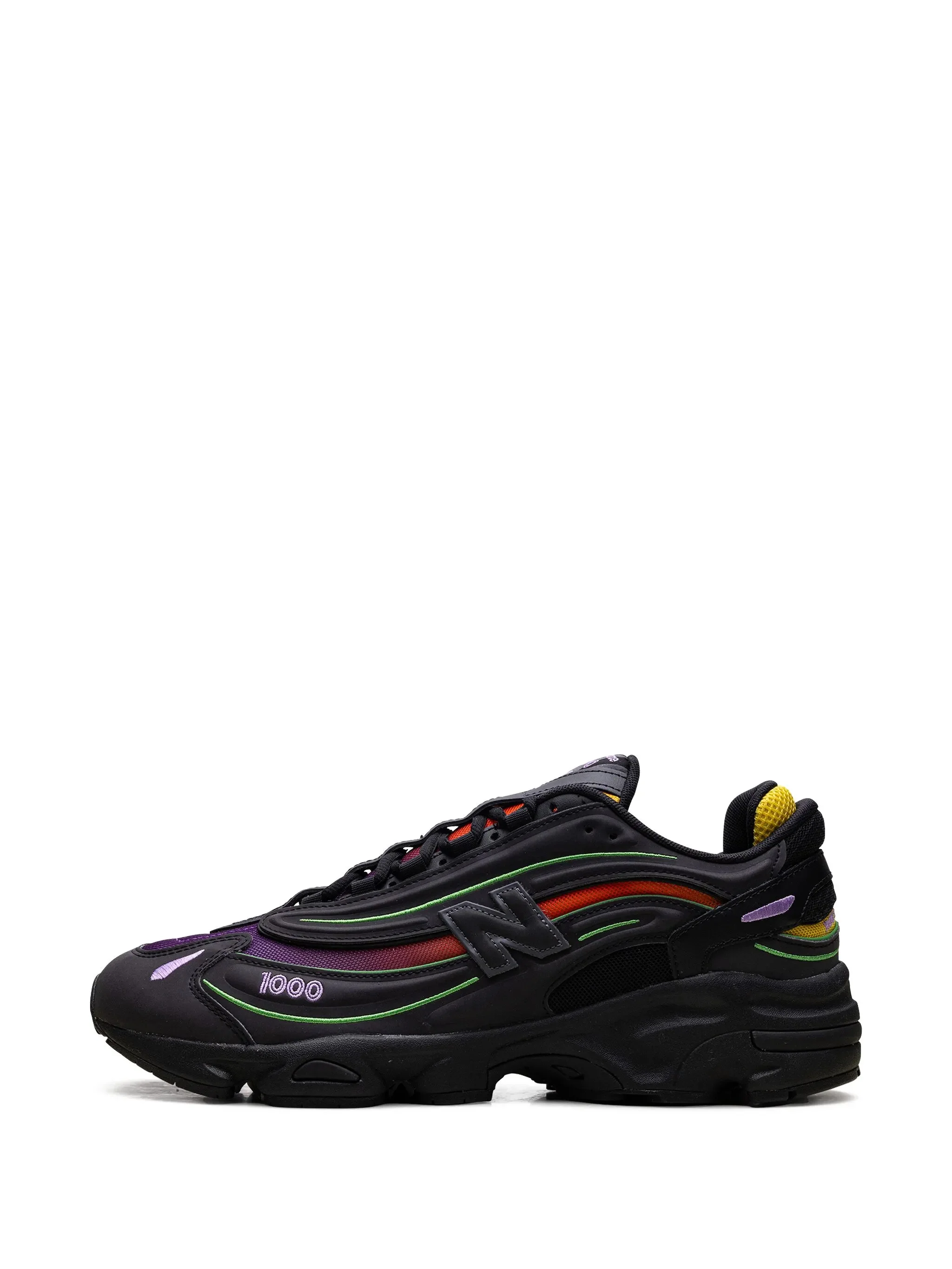 New Balance Innovative Cushioning Sneakers for Men - Image 4