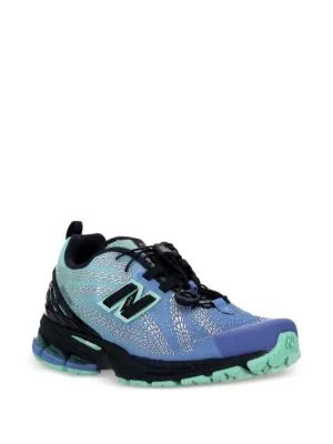 New Balance Men's Vintage 2000s Sneakers - Image 3