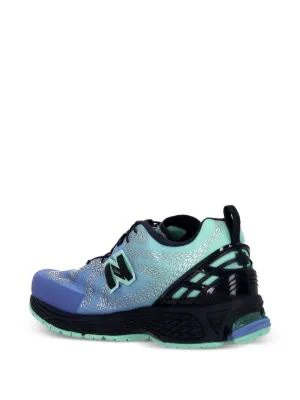 New Balance Men's Vintage 2000s Sneakers - Image 4