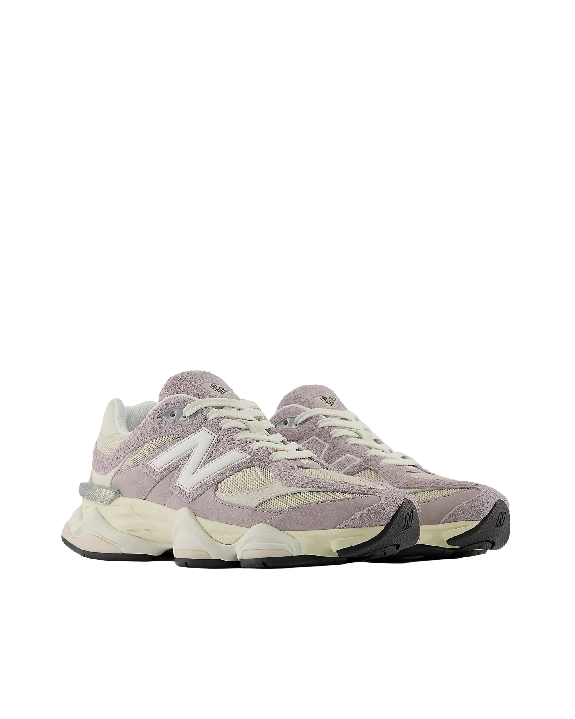 New Balance Trendy Sneakers for Women - Image 2