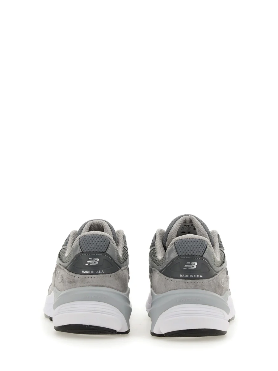 New Balance Unisex 990v6 Sneakers - Crafted in USA - Image 5