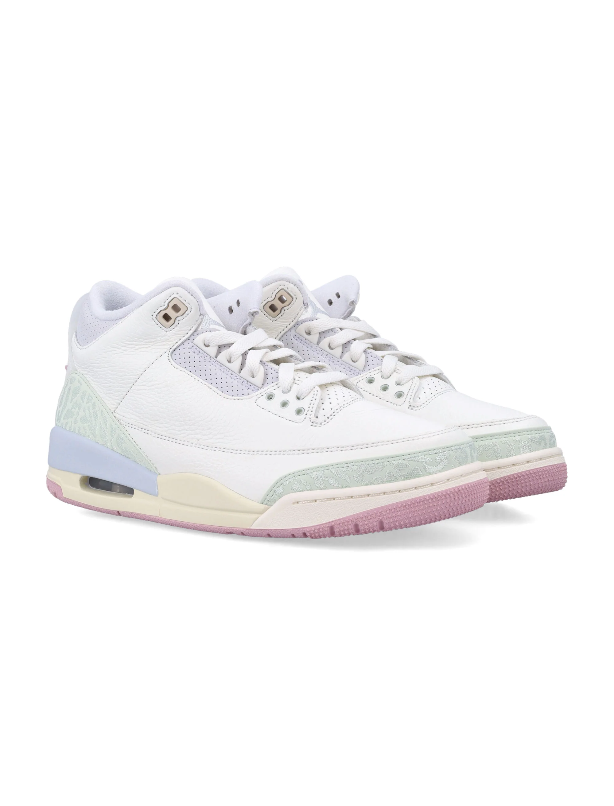 Nike Jordan Unisex Air Jordan 3 Retro Sneakers - Image 3