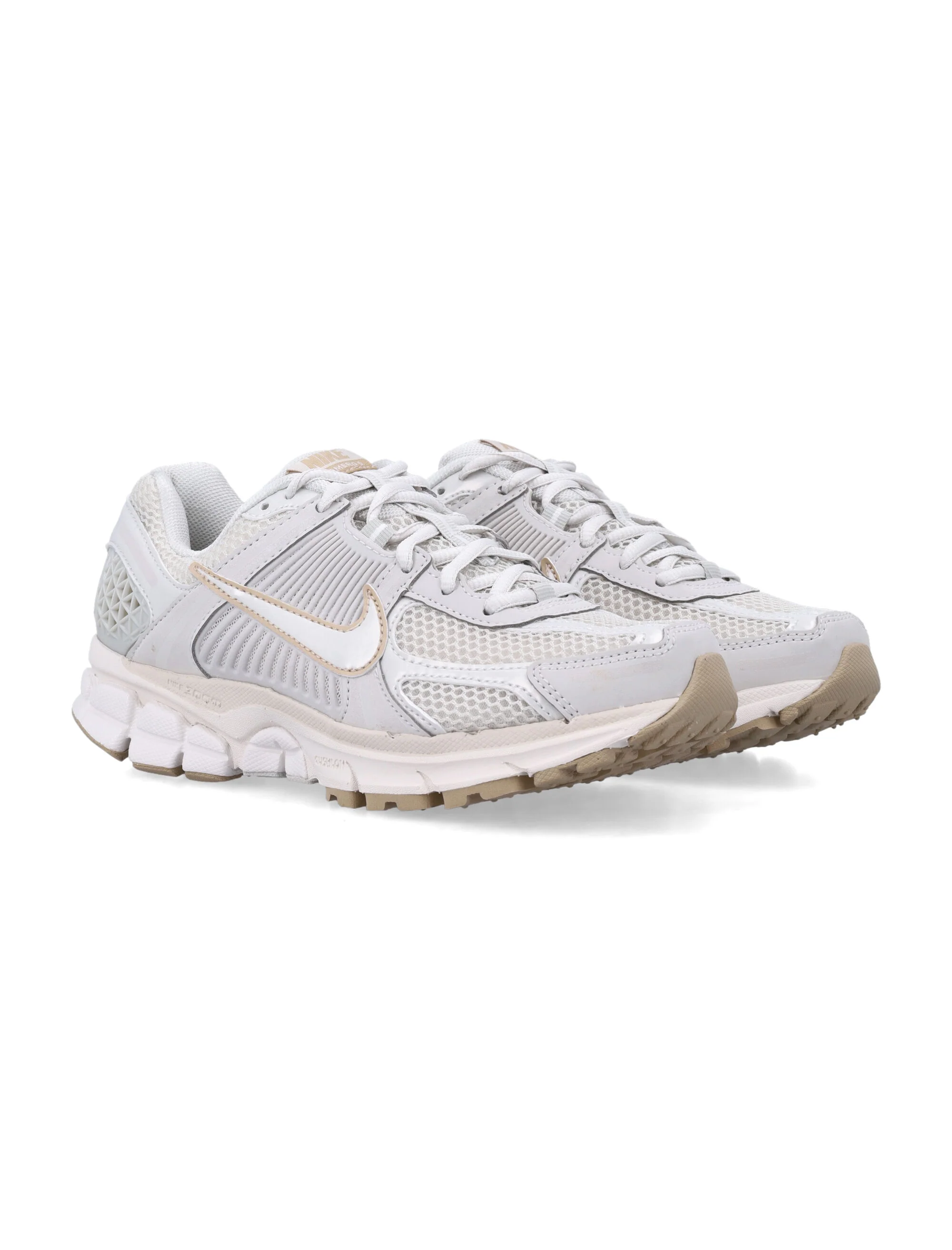 Nike Women’s Zoom Vomero 5 Sneakers - Perfect Blend of Comfort and Style - Image 3