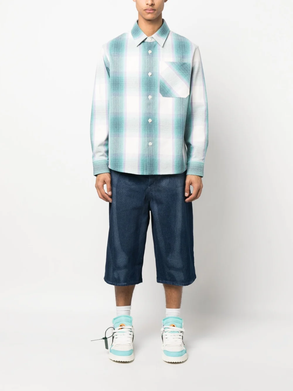 Off-white Men's Stylish Scan Shorts - Image 2