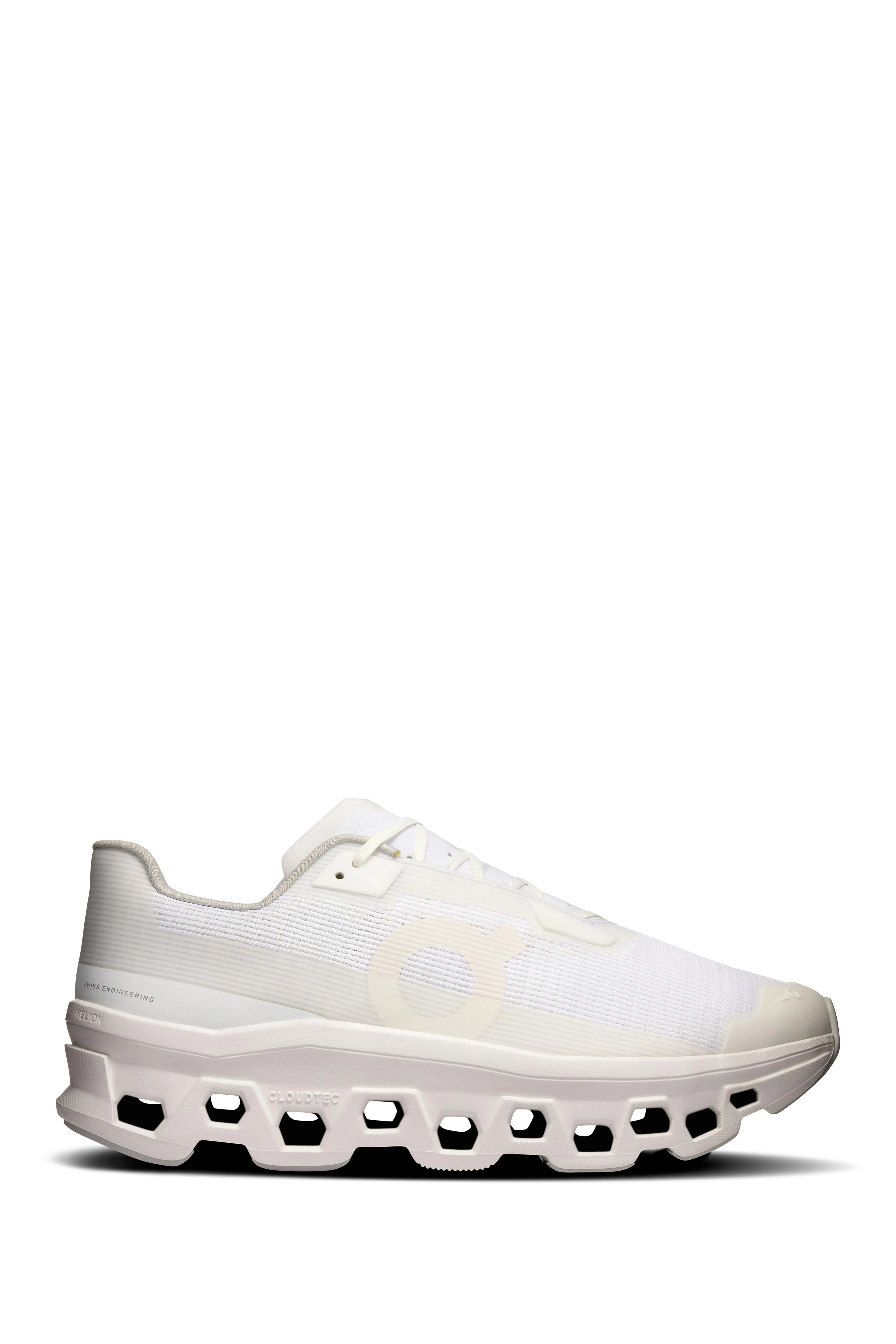 On Minimalist Flat Shoes for Men