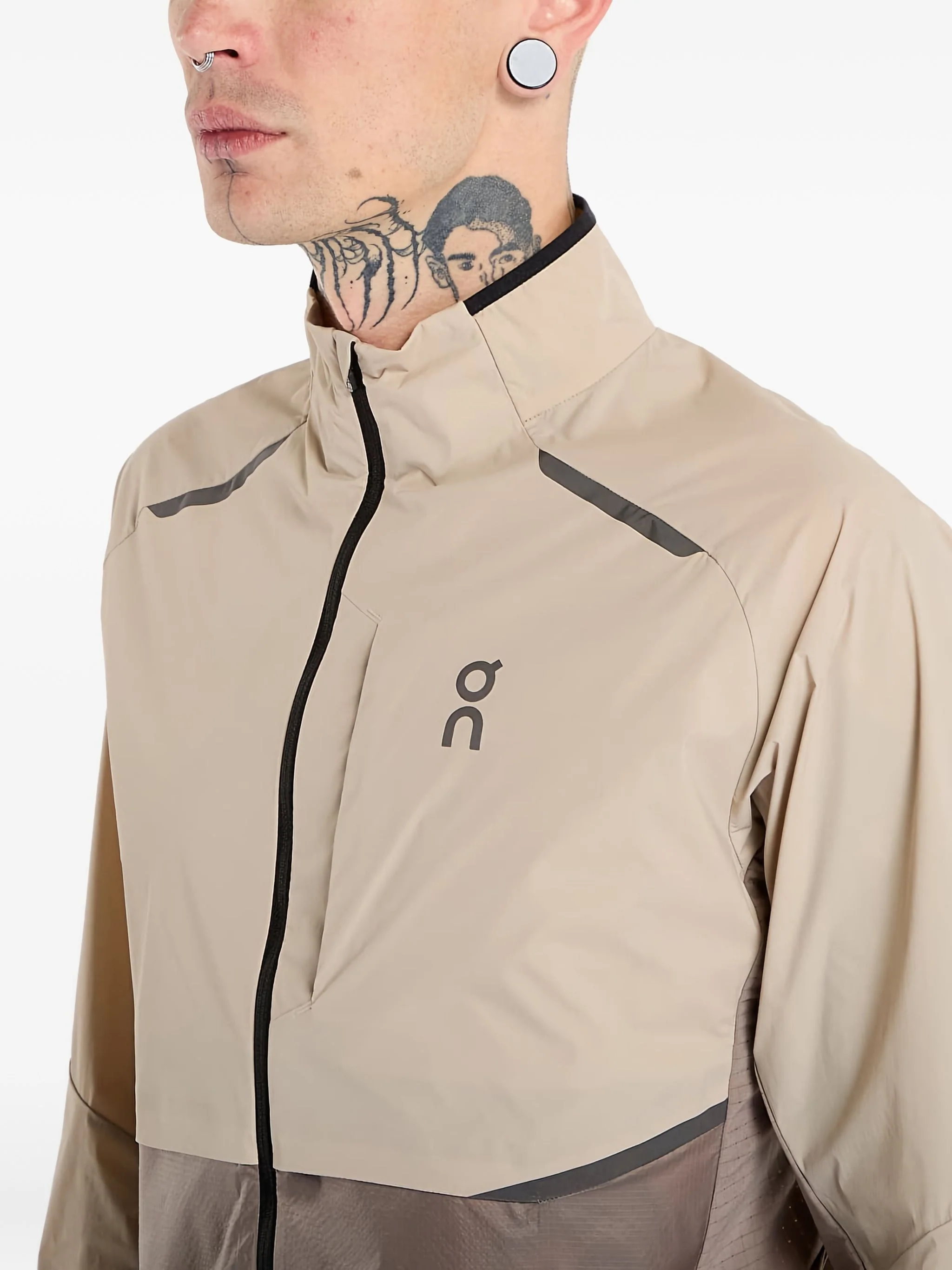 On Running Men's Performance Lightweight Jacket - Image 4