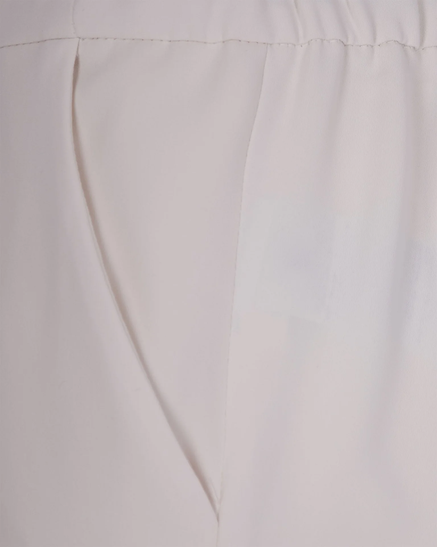 Parosh Women's Light and Natural Mini Trousers - Image 3