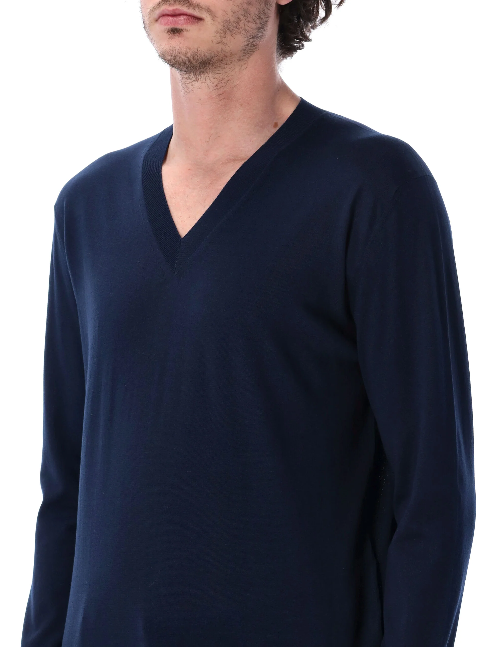 Prada Essential Slim-Fit V-Neck Sweater - Size 50 - Image 3