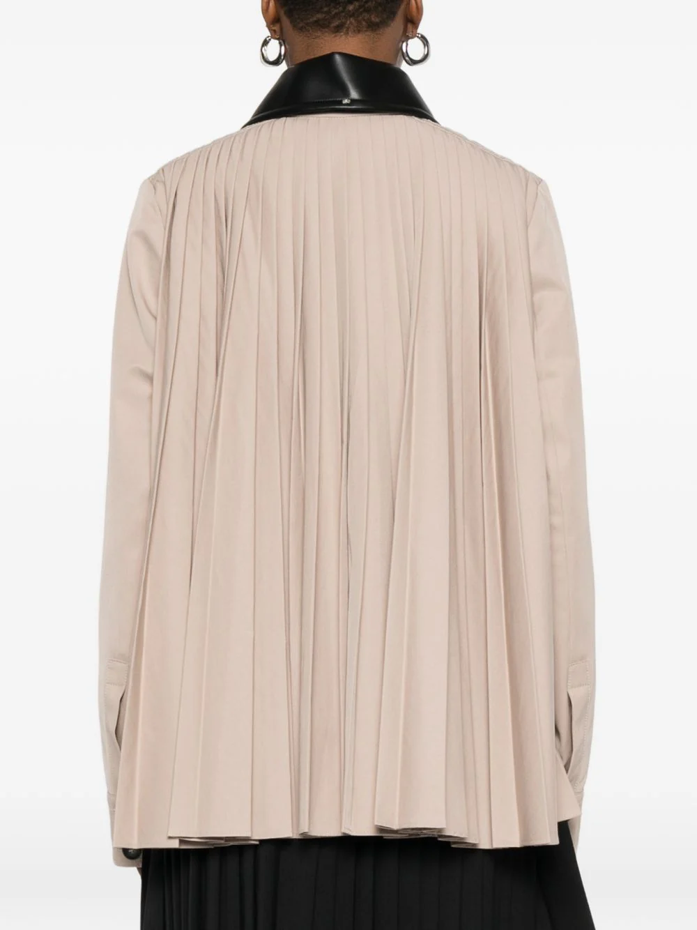 Sportmax Chic Women's Mini Jacket with Leather Shirt Collar and Button Closure - Image 2