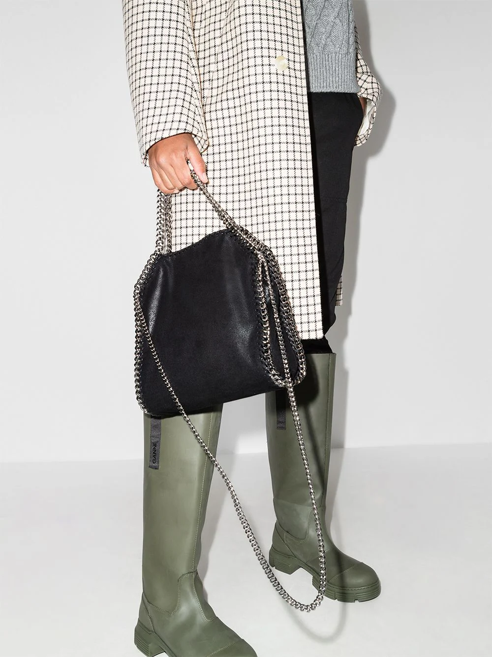 Stella Mccartney Elegant Button-Closure Mini Bag with Diamond Cut-Chain - W 27 x H 24 x D 10 cm - Image 2