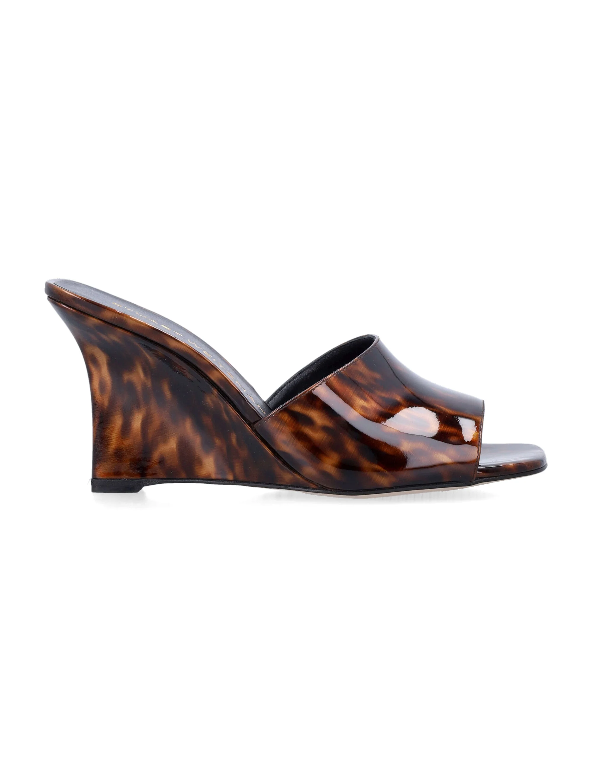 Stuart Weitzman Chic Flat Shoes for Women