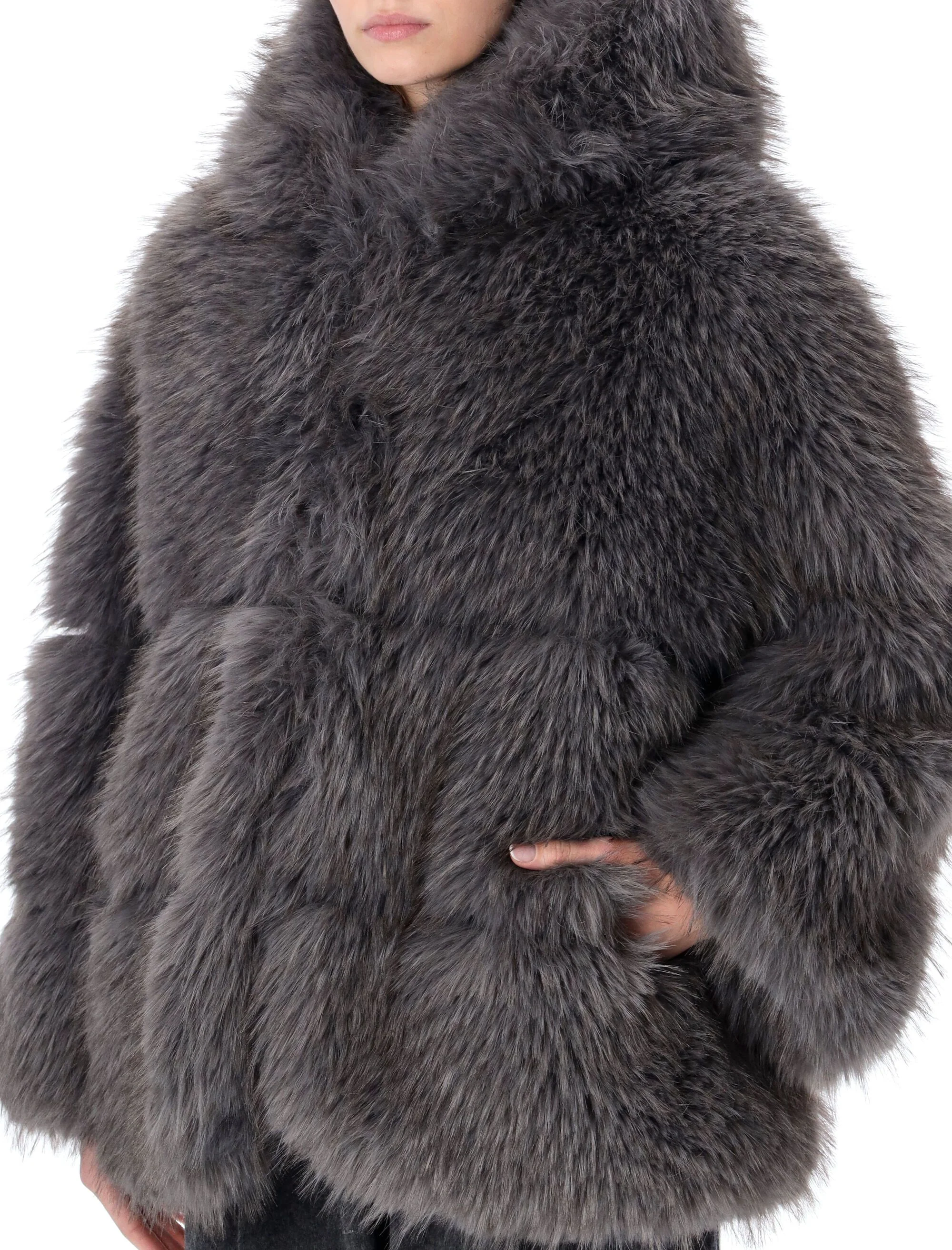 Sword Refined Faux Fur Jacket for Elevated Winter Style - Size 40 - Image 3