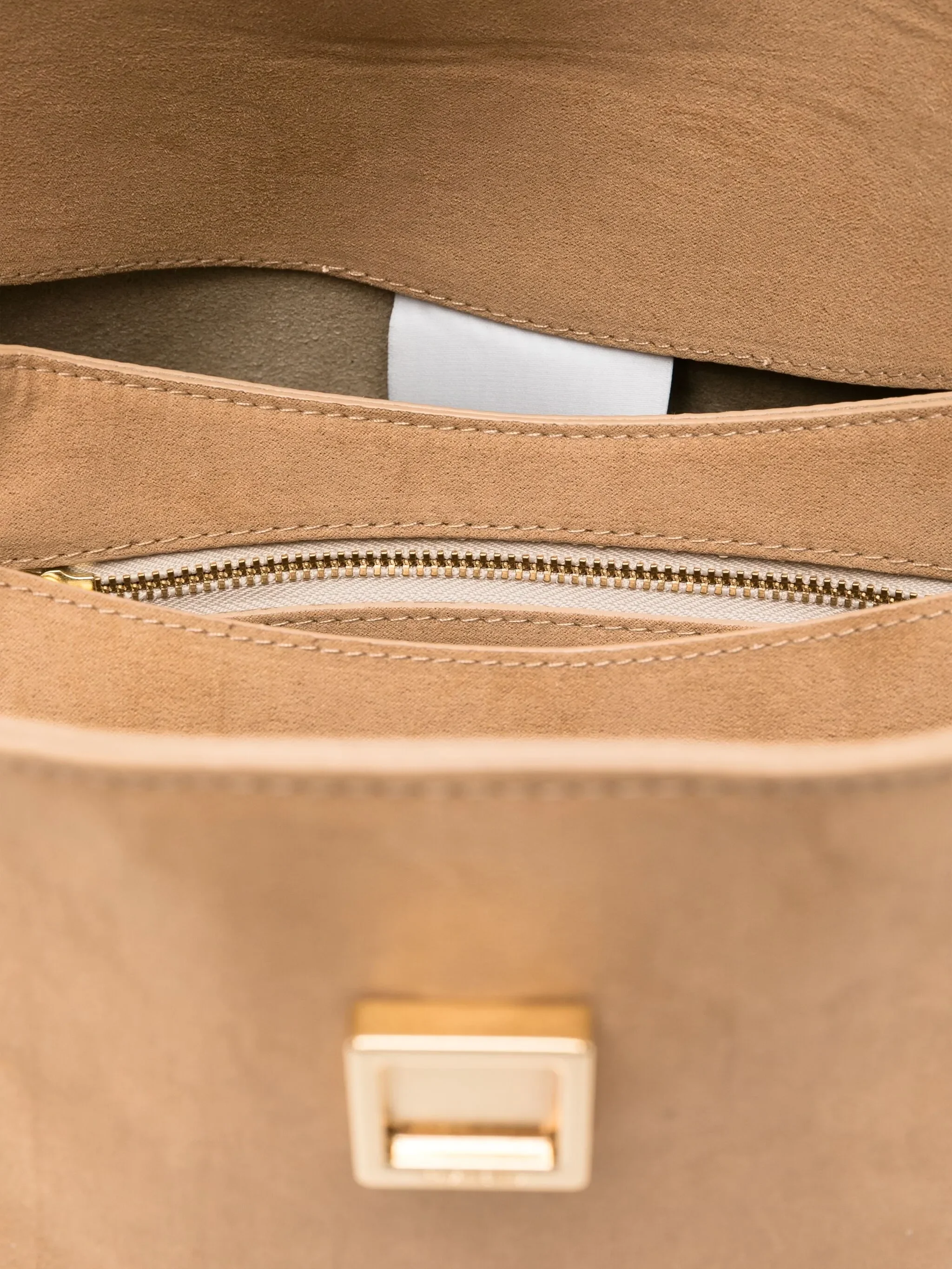 Themoire' Chic Mini Shoulder Handbag with Magnetic Closure - Image 4