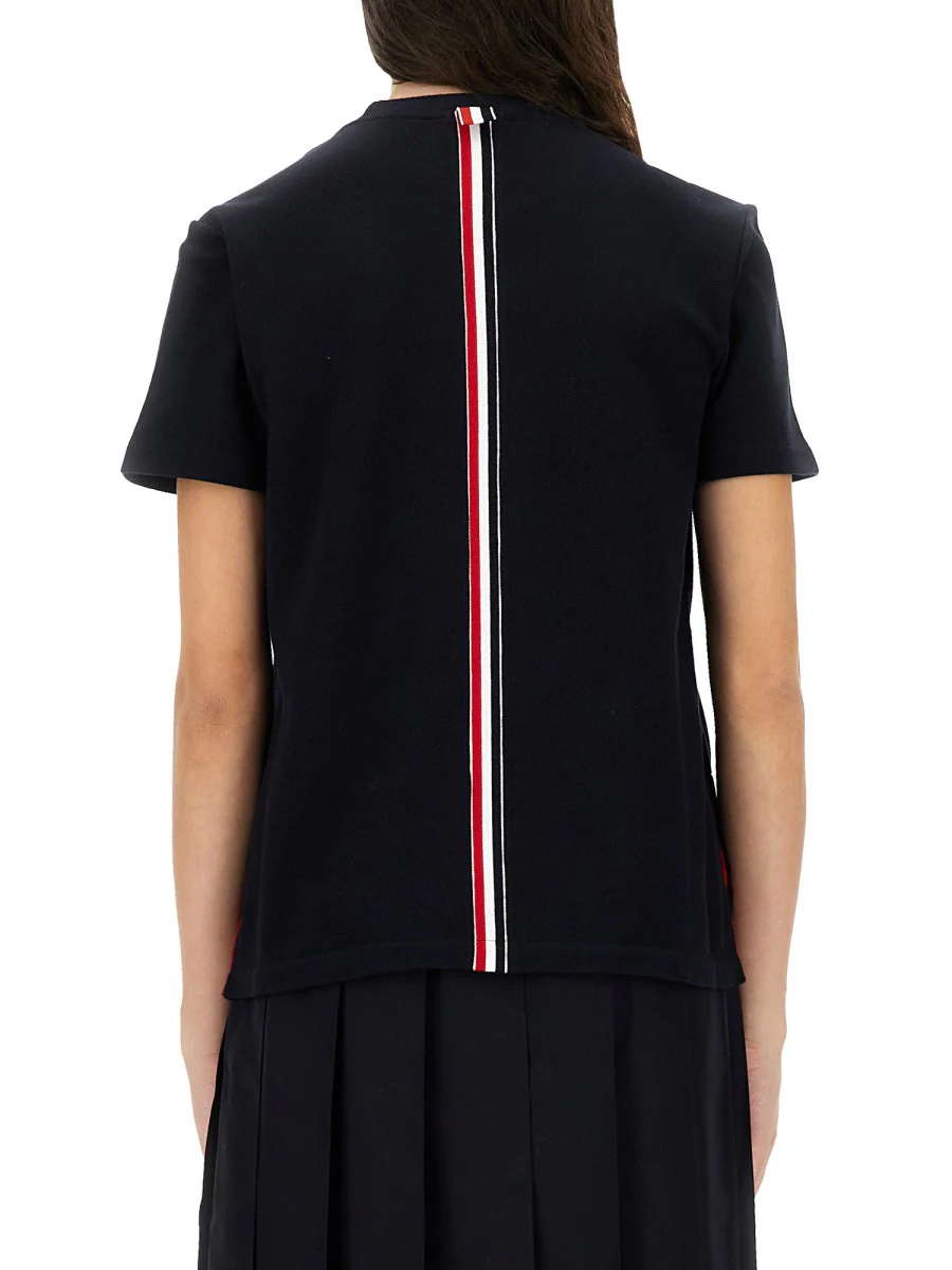 THOM BROWNE Classic Cotton Pique Relaxed Fit Center Back Stripe Short Sleeve T-Shirt - Image 7